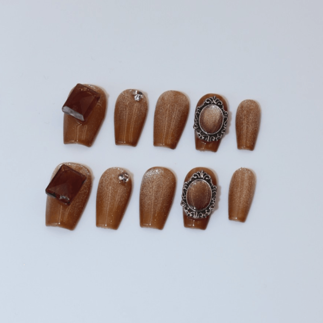 Vintage Charm Takma Tırnak Seti & Aksesuarı