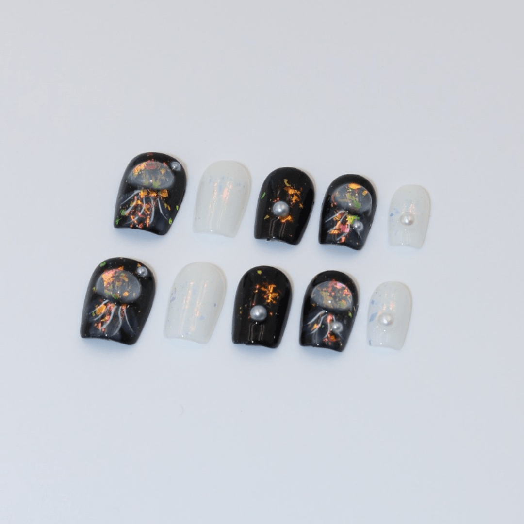 Abyss Pearls Takma Tırnak