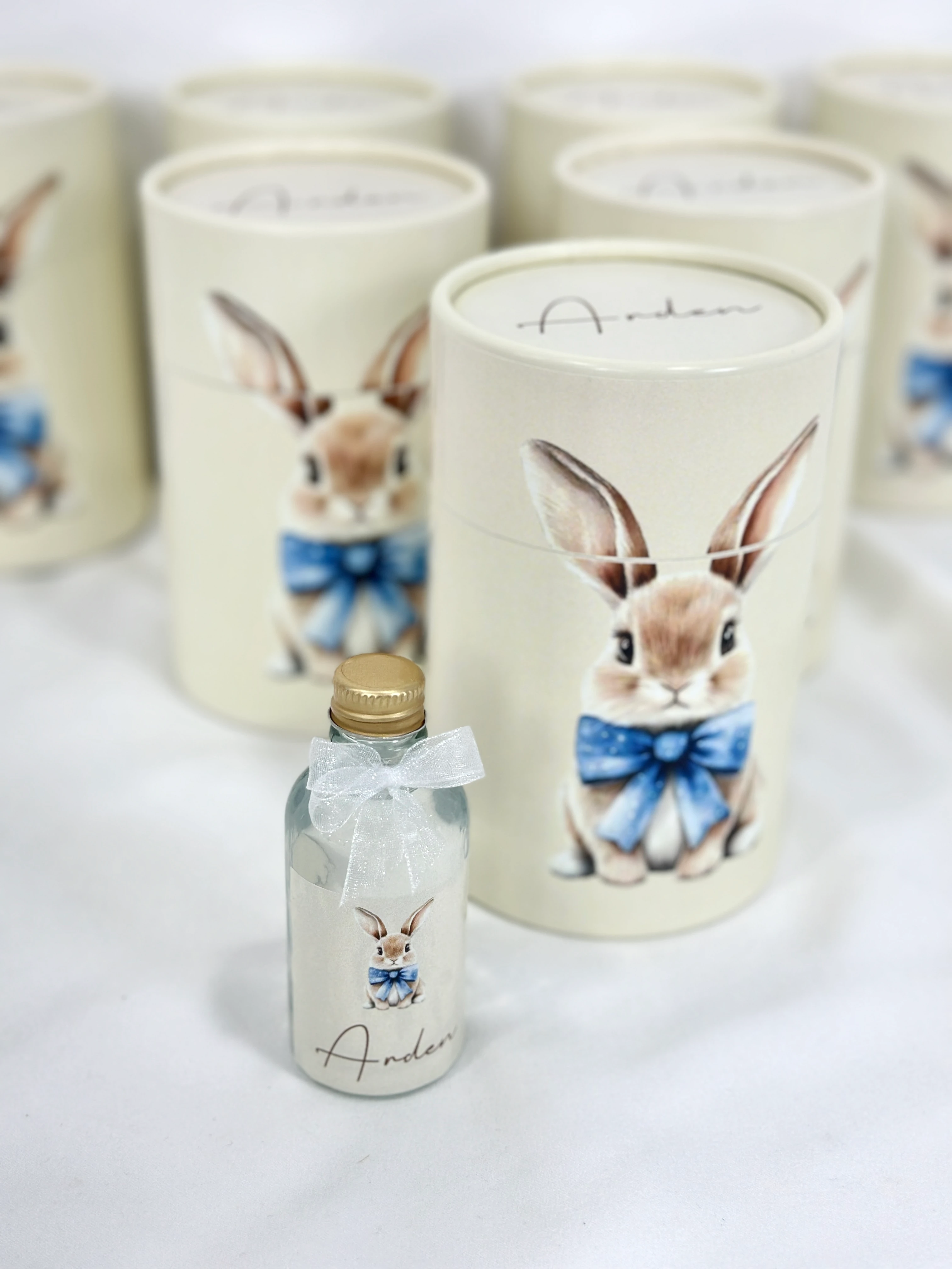 Silindir Kutu Hediyelik Tavşan Temalı 