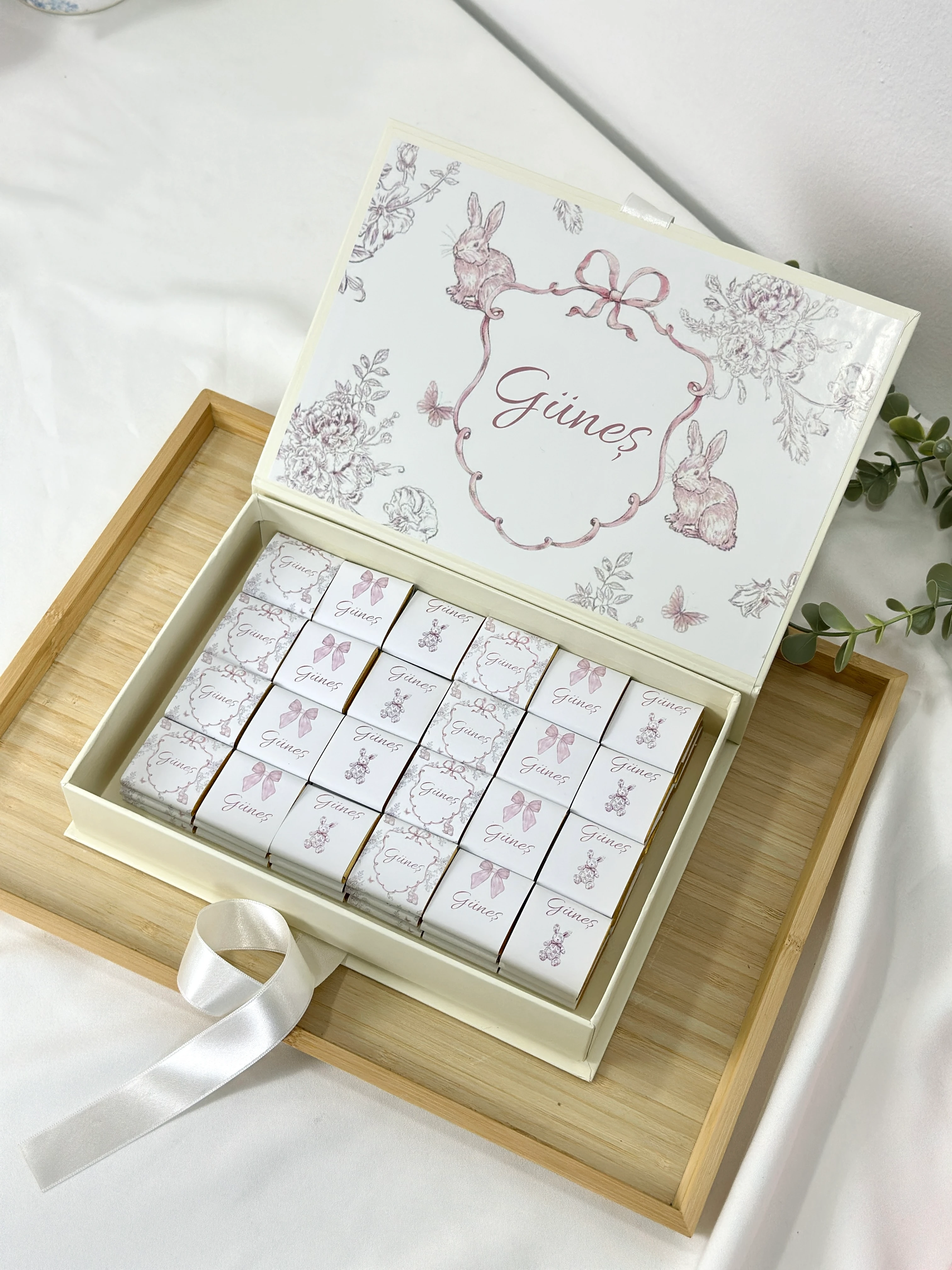 Dikdörtgen Kutuda Bebek Çikolatası