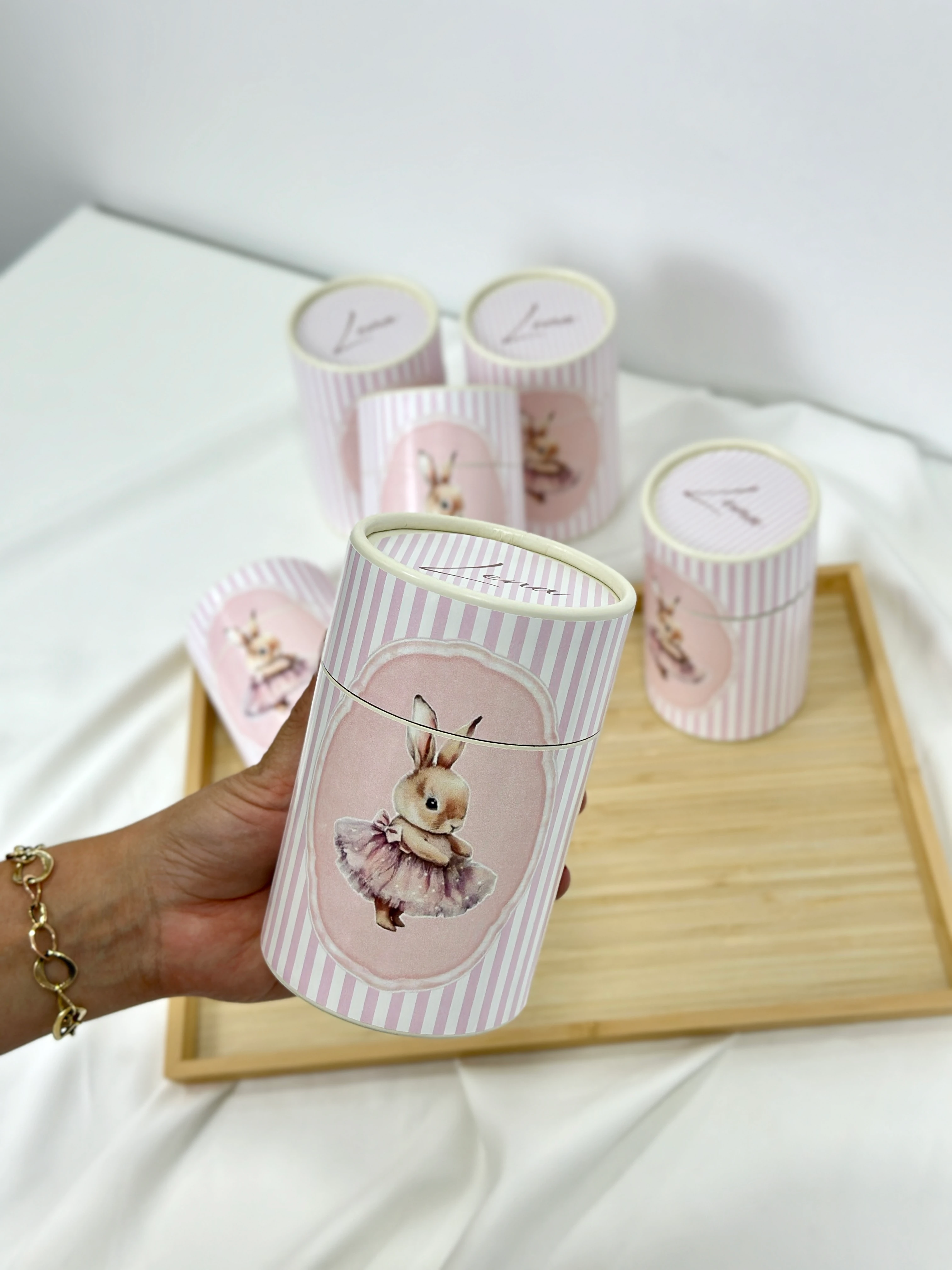 Silindir Kutu Hediyelik Tavşan Temalı 