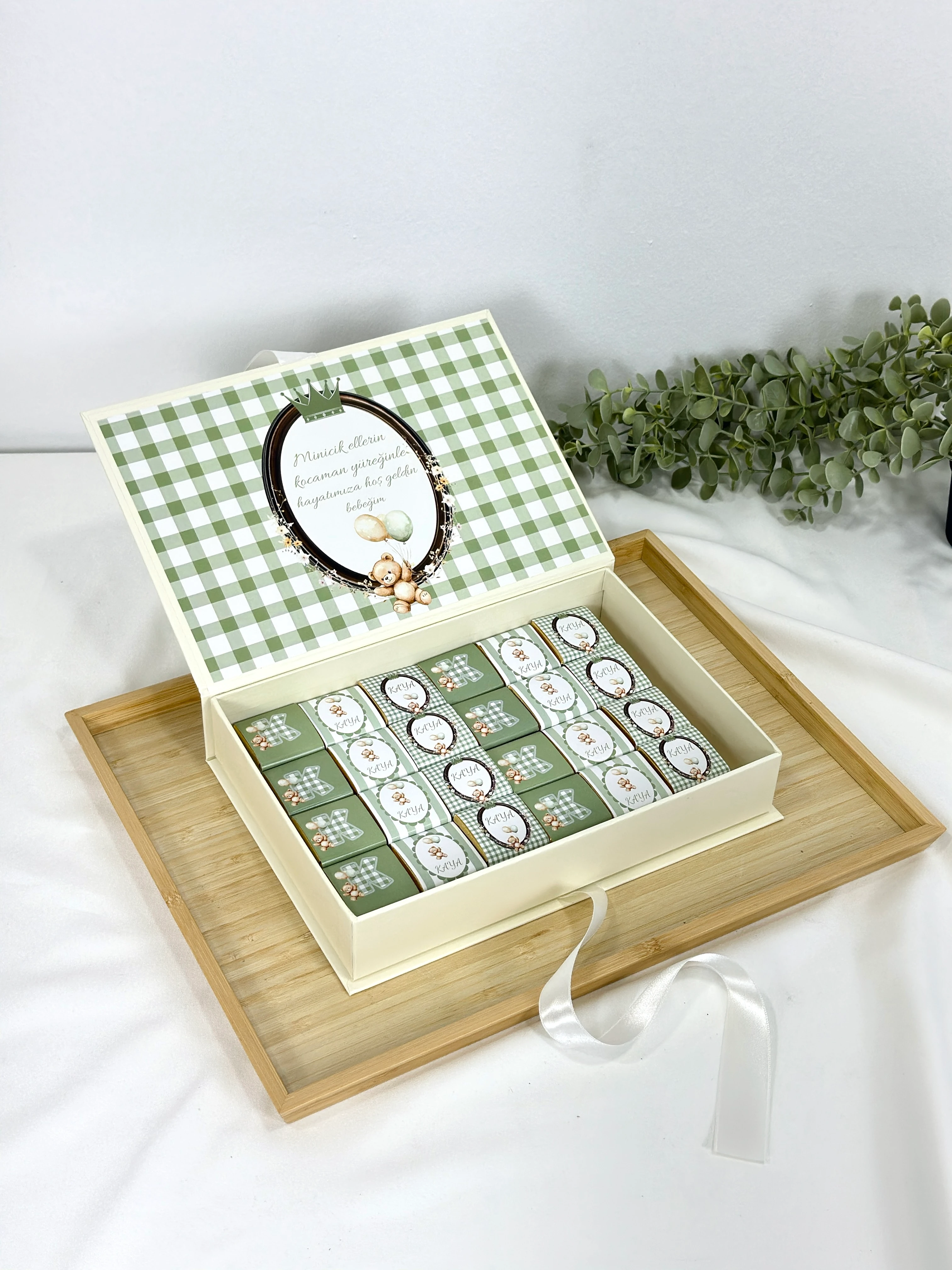 Dikdörtgen Kutuda Bebek Çikolatası