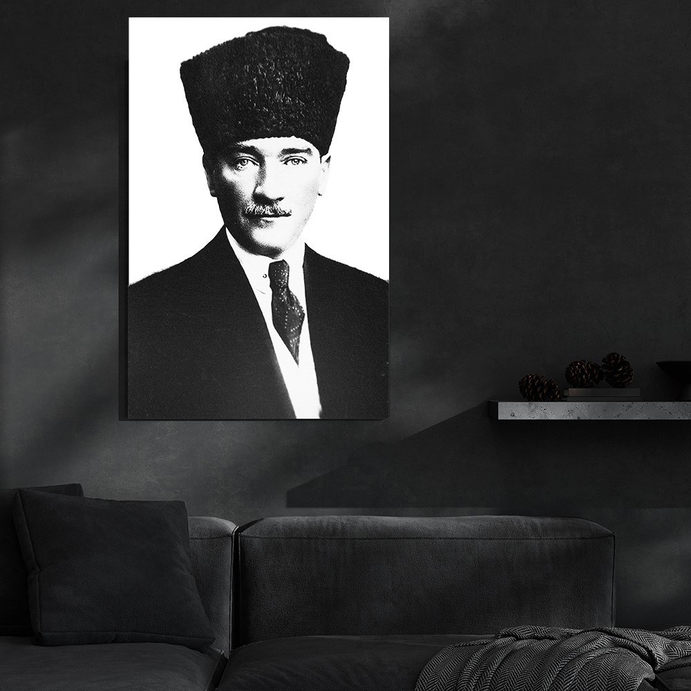 Klasik Atatürk Portresi Cam Tablo – Siyah Beyaz Modern Cam Tablo
