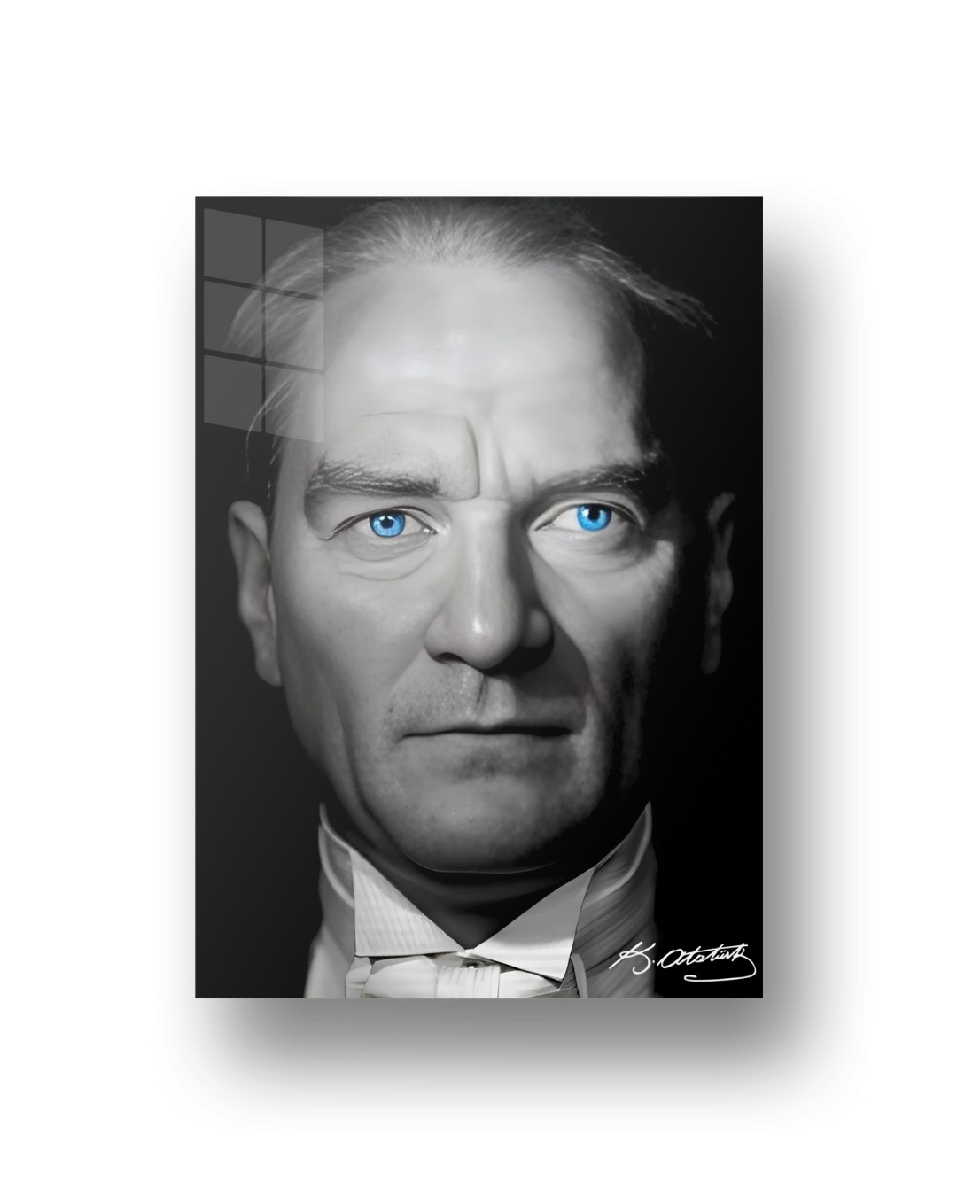 Atatürk Mavi Gözlü Siyah Cam Tablo