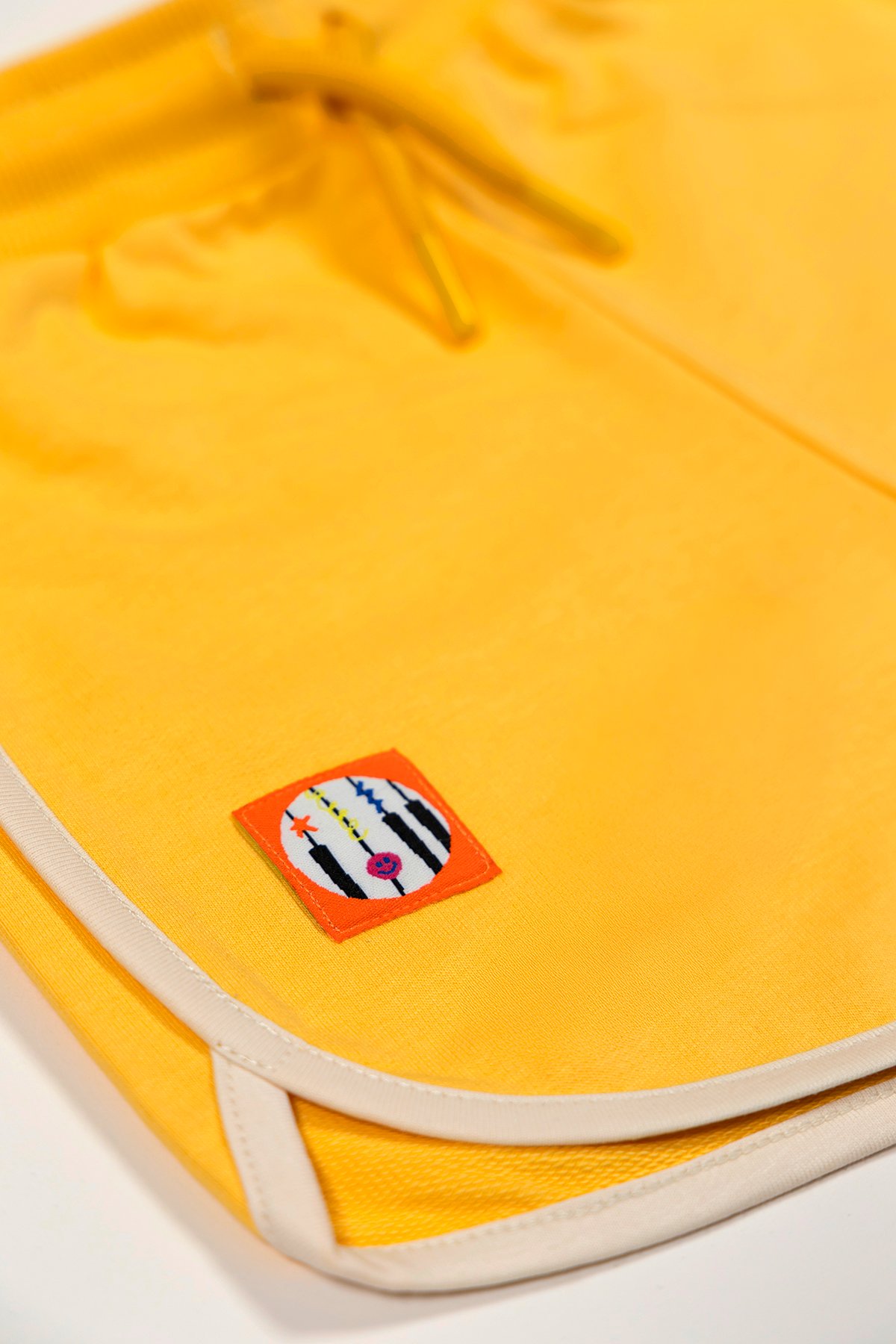 Playful Star Oversize T-Shirt ve Retro Şort Set