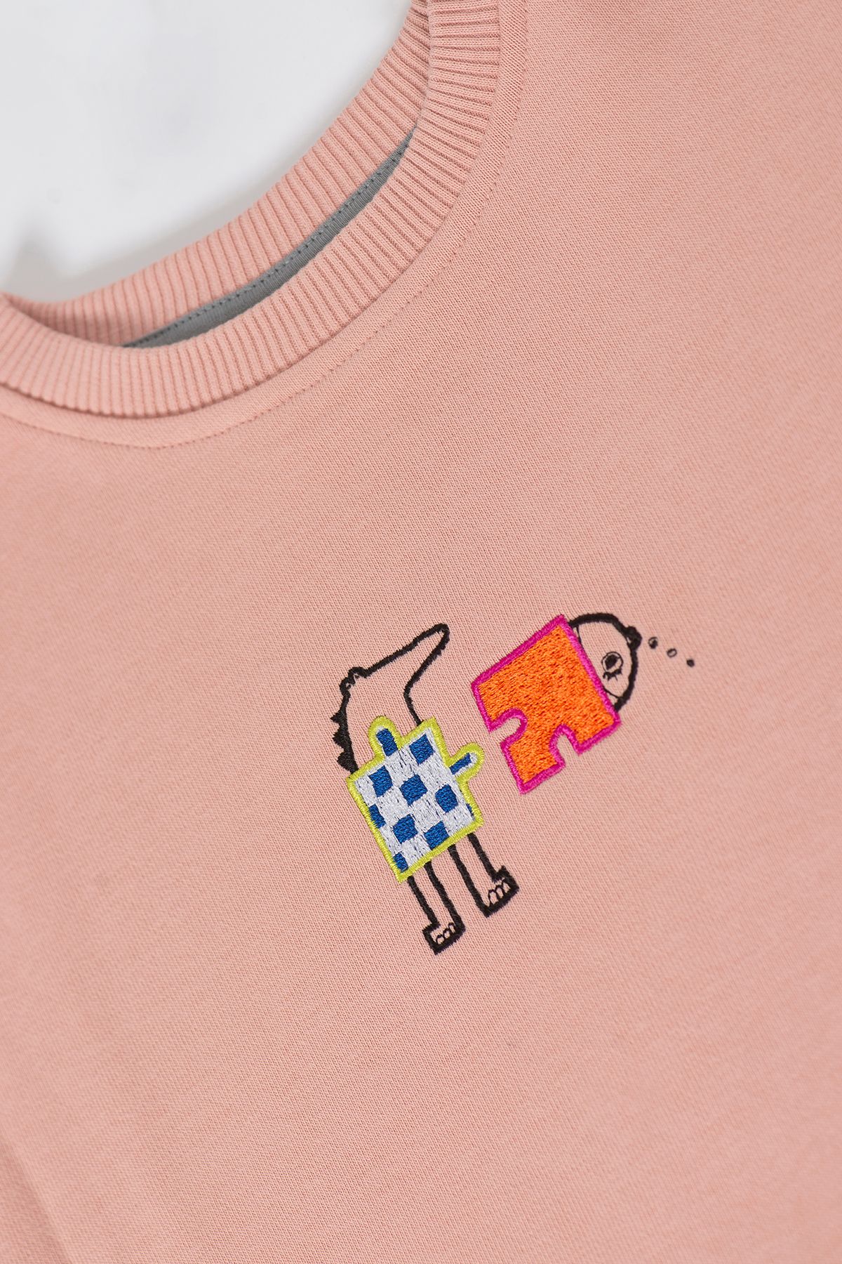 Dreamy Puzzle Pink Sweatshirt