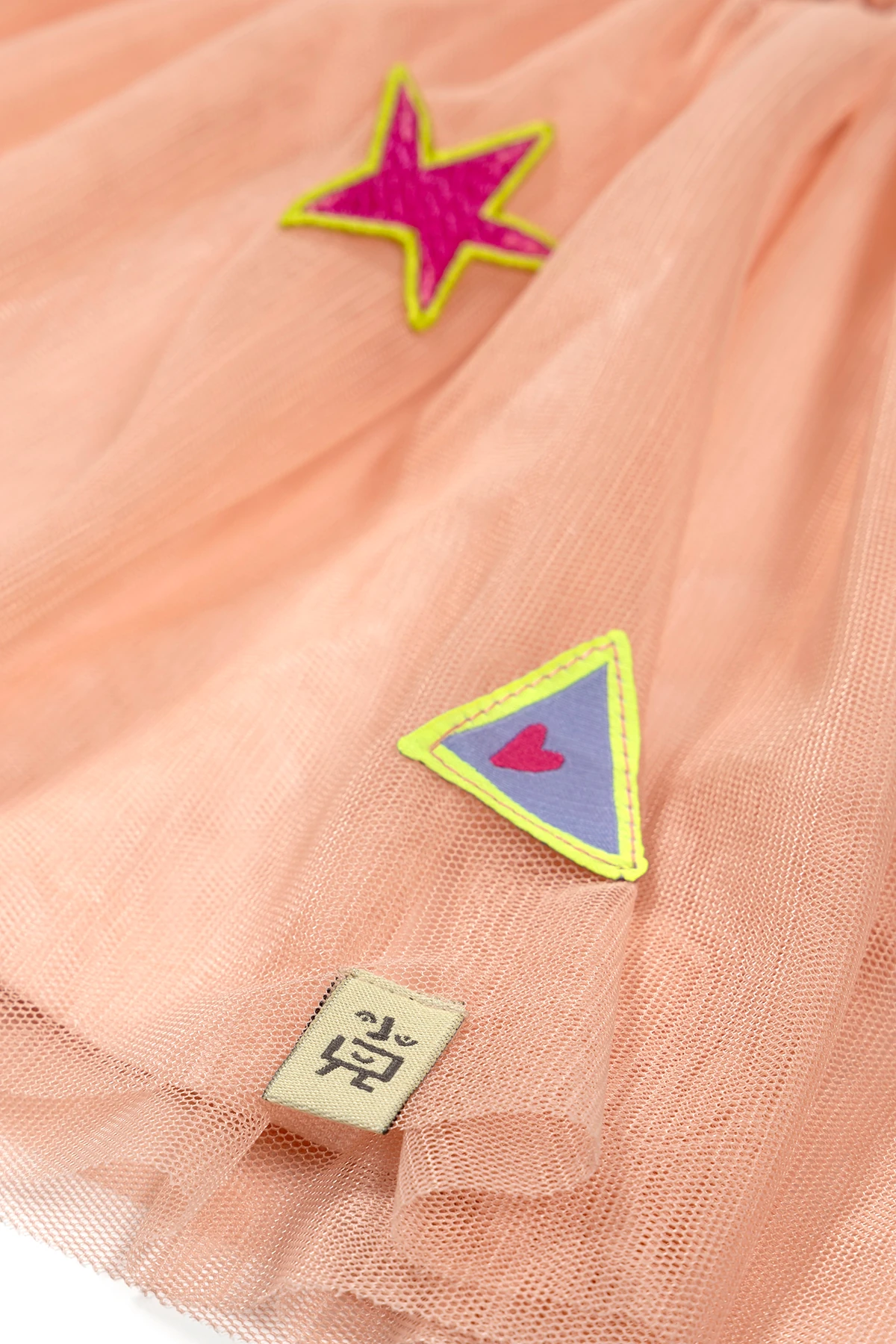 Hey J'oyster Crop T-Shirt ve Pinky Smiles Tül Etek