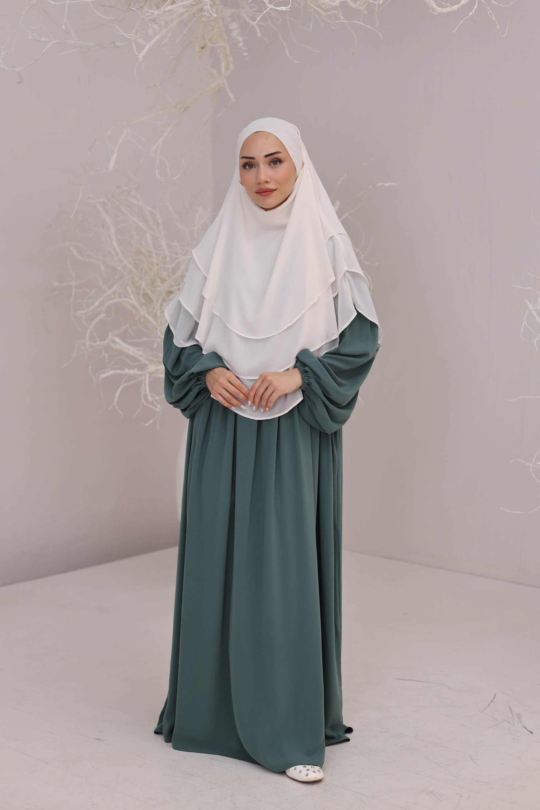 ZEYNEP MODEL ABAYA