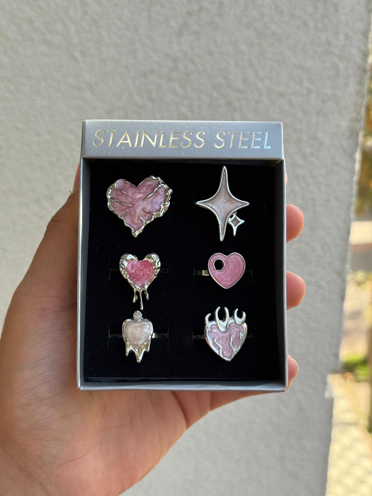 Pembe Renk Temalı Yüzük Seti