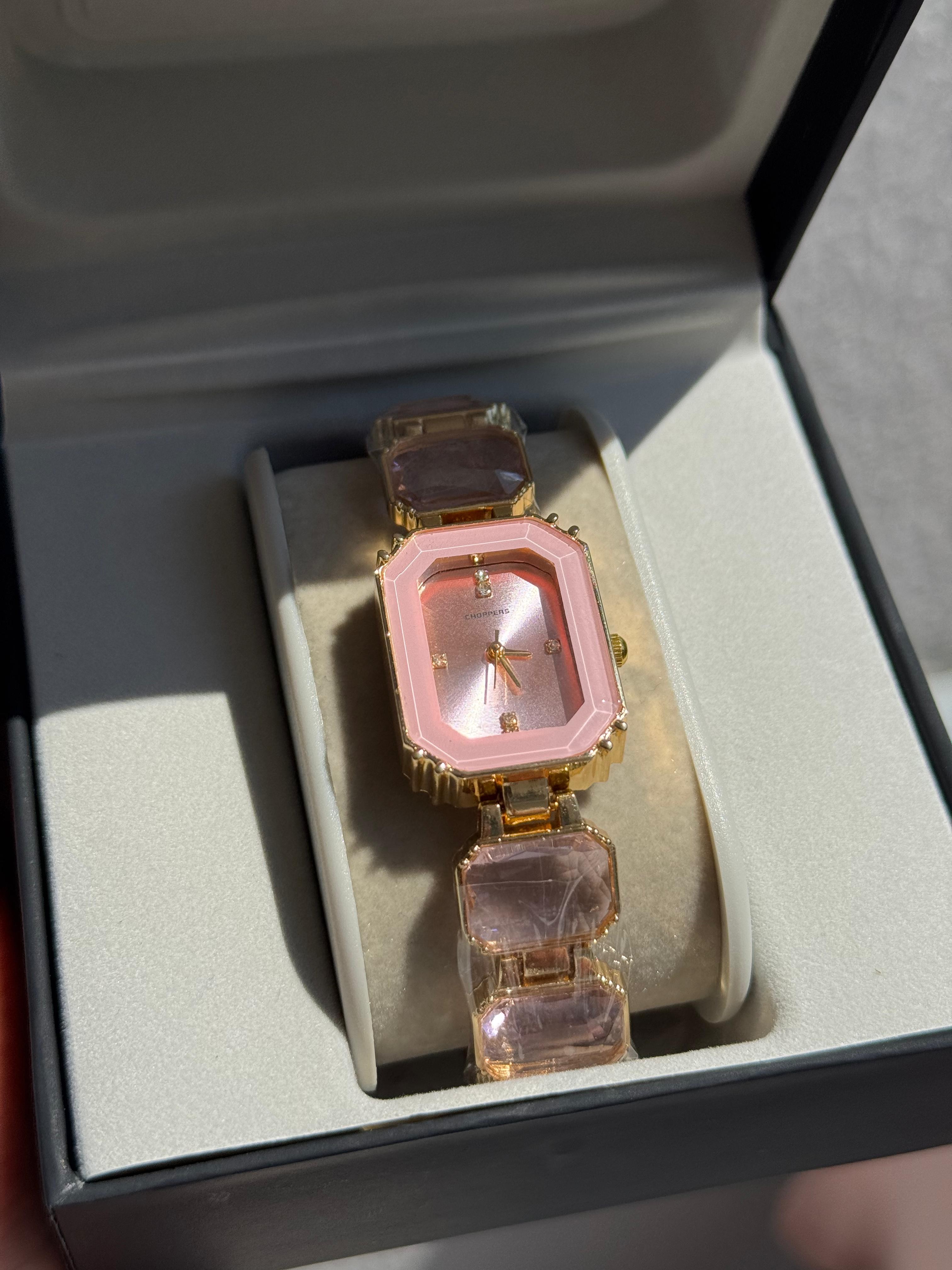 Pembe Taşlı Kadın Saat