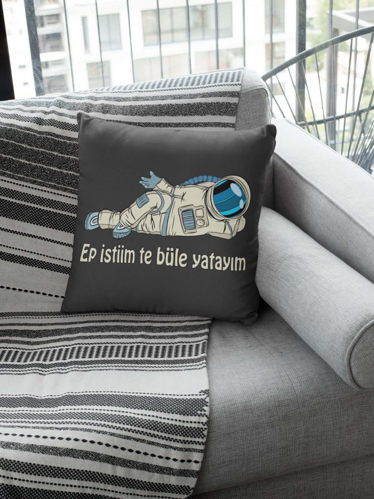 Ep istiim te büle yatayım (Kare Yastık)