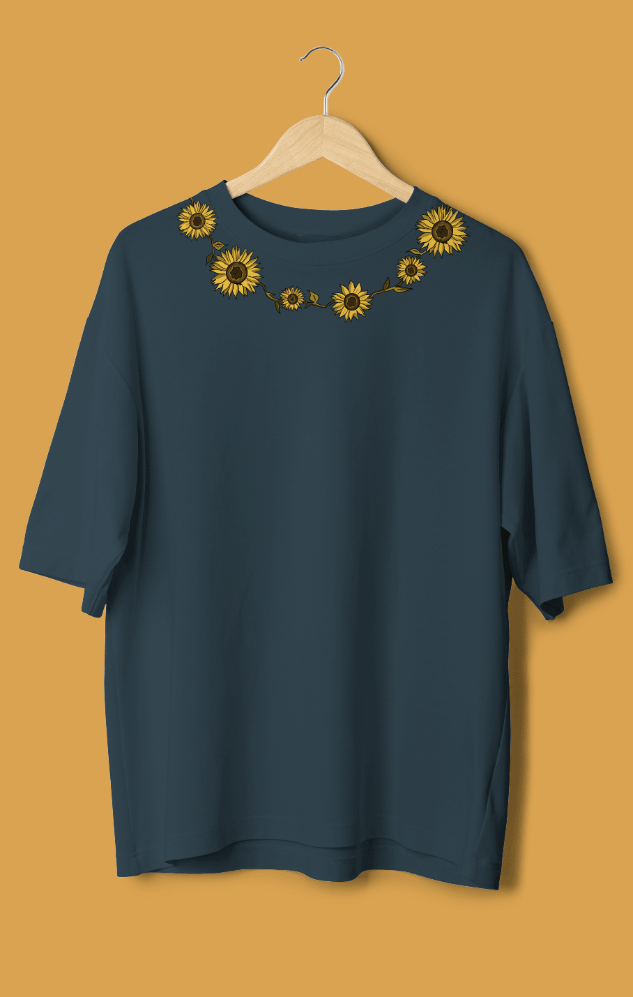 Gündendi Kolyesi (Orijinal Oversize Tişört)