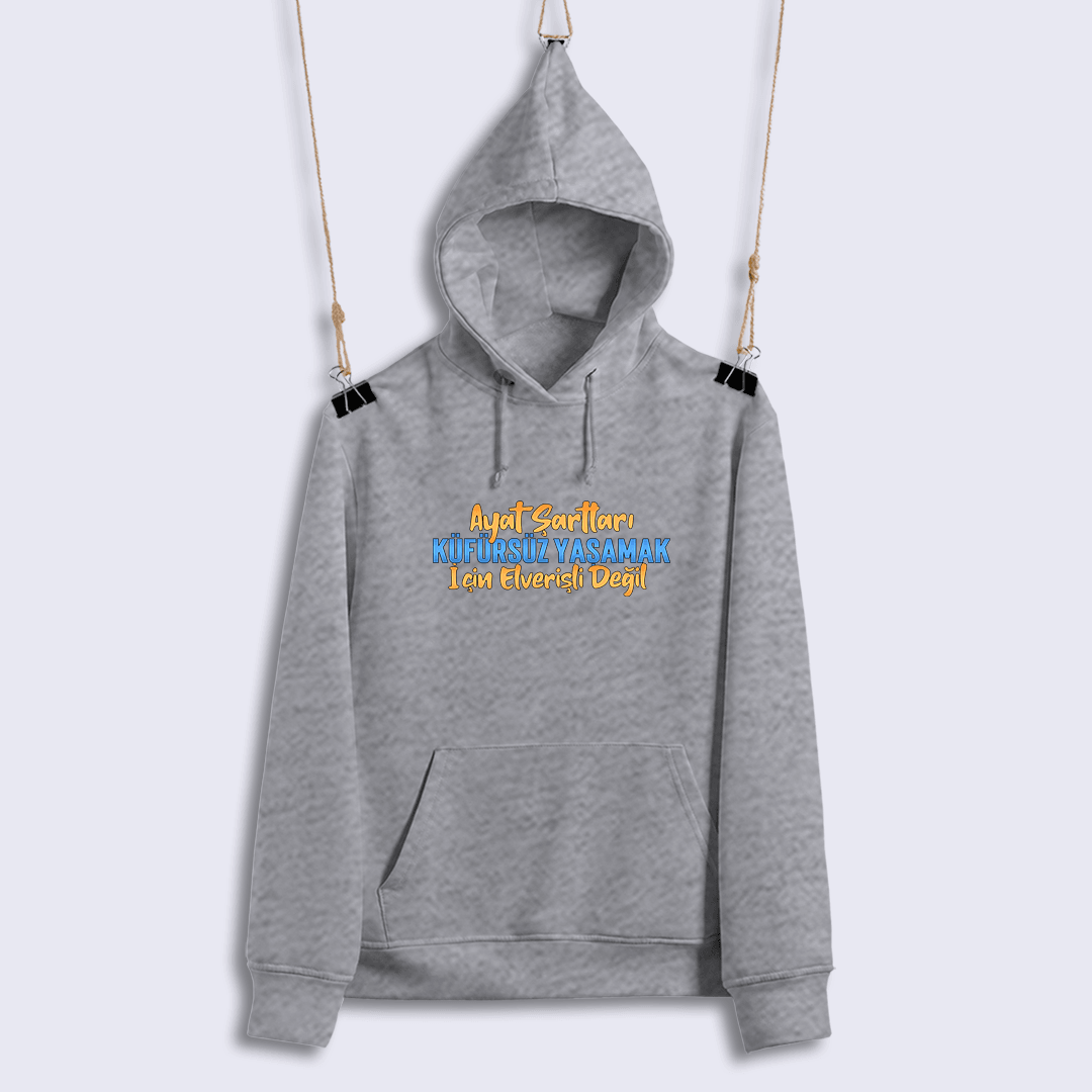 Ayat Şartları Küfürsüz Yaşamak İçin Elverişli Değil (Sweat)