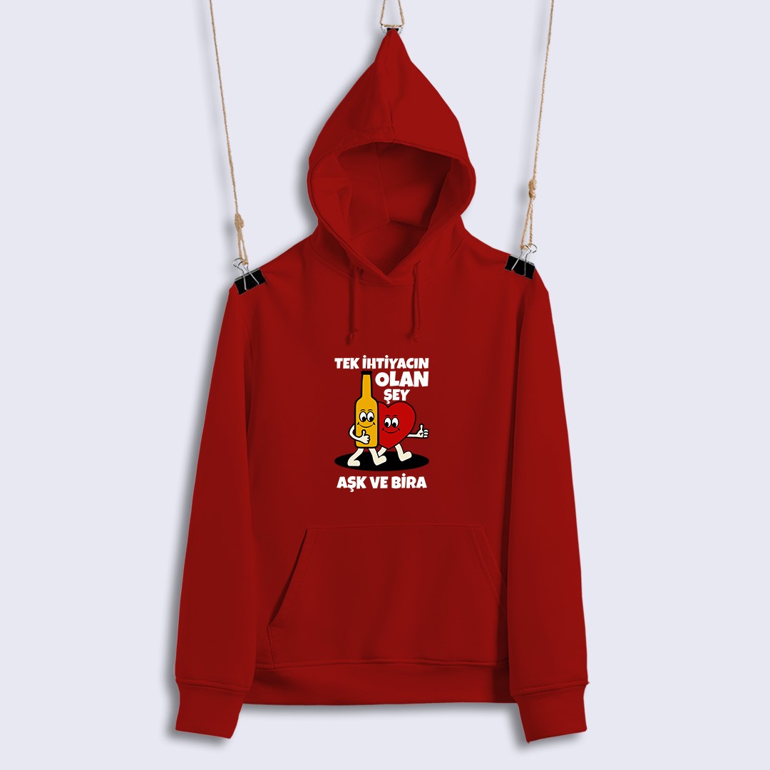 Tek İhtiyacın Olan Şey Aşk Ve Bira (Sweat)