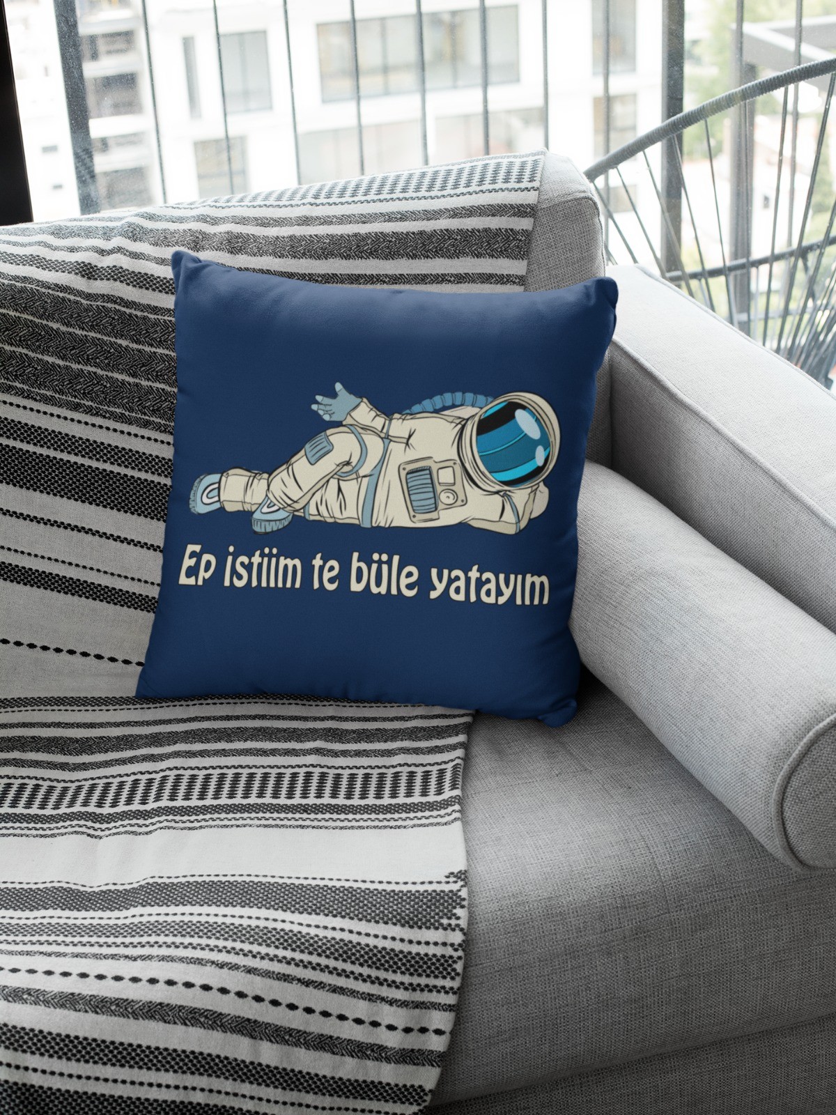 Ep istiim te büle yatayım (Kare Yastık)