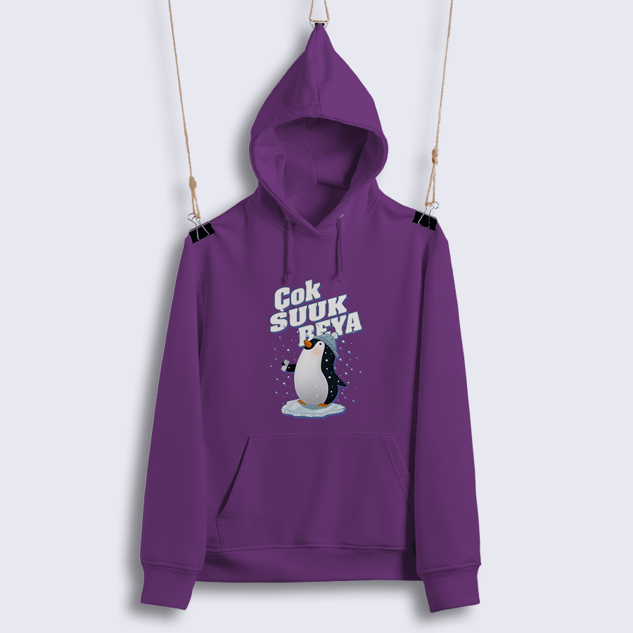 24) Çok Suuk Beya Penguen (Sweat)