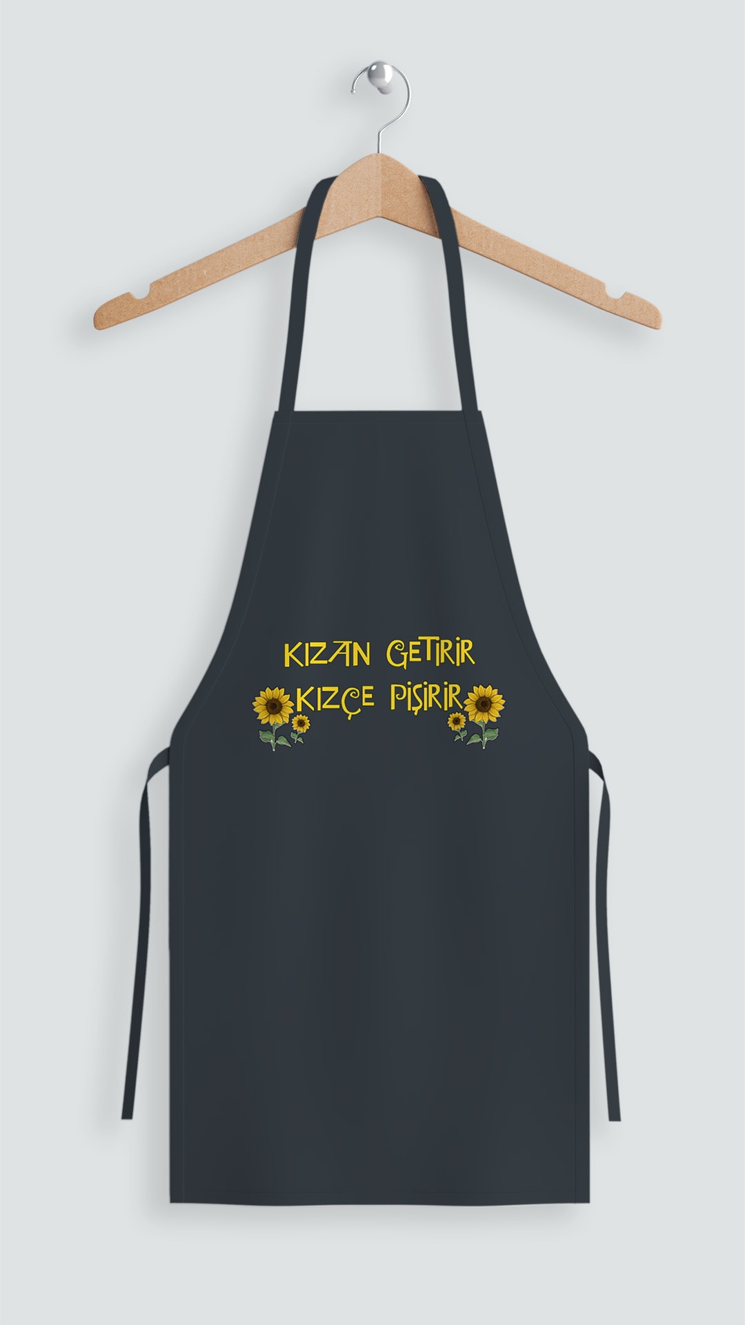 Kızan Getirir, Kızçe Pişirir (Önlük)
