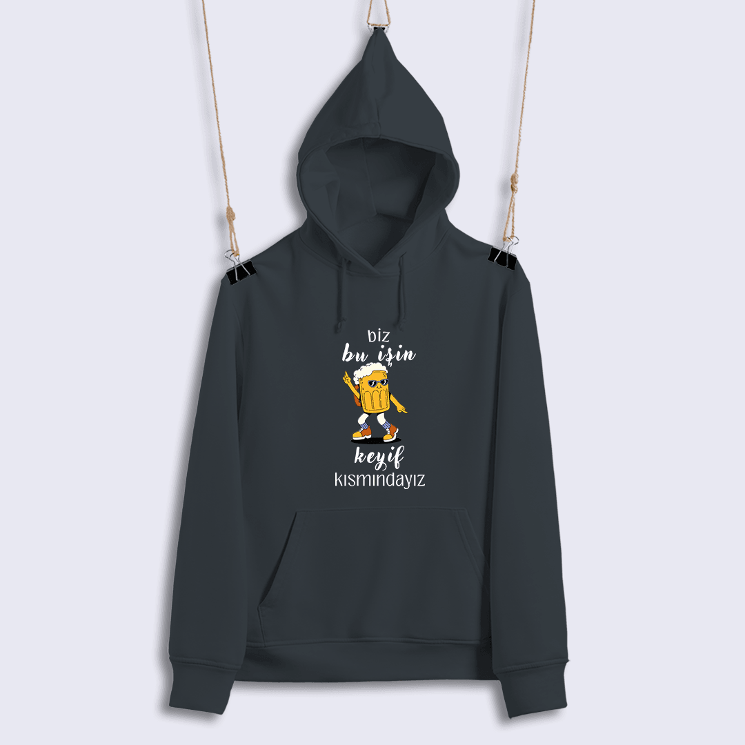 Biz Bu İşin Keyif Kısmındayız (Sweat)