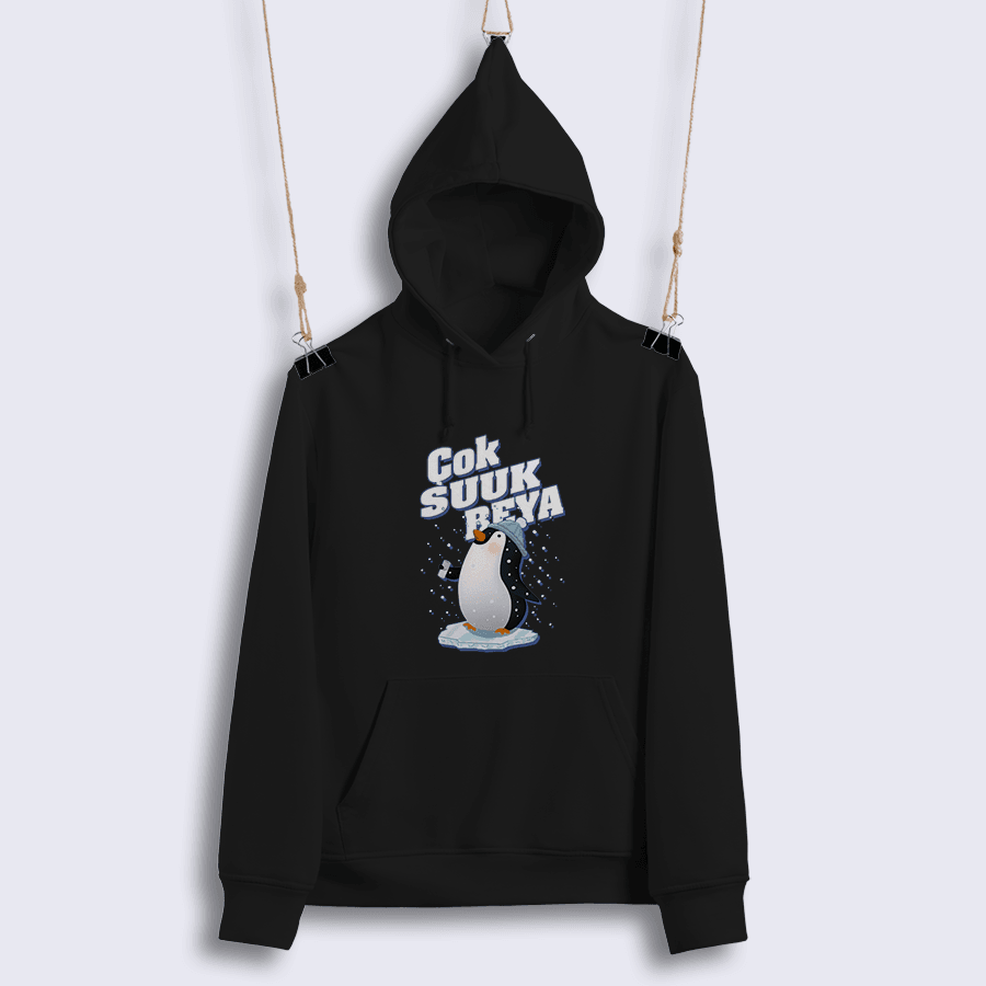 24) Çok Suuk Beya Penguen (Sweat)