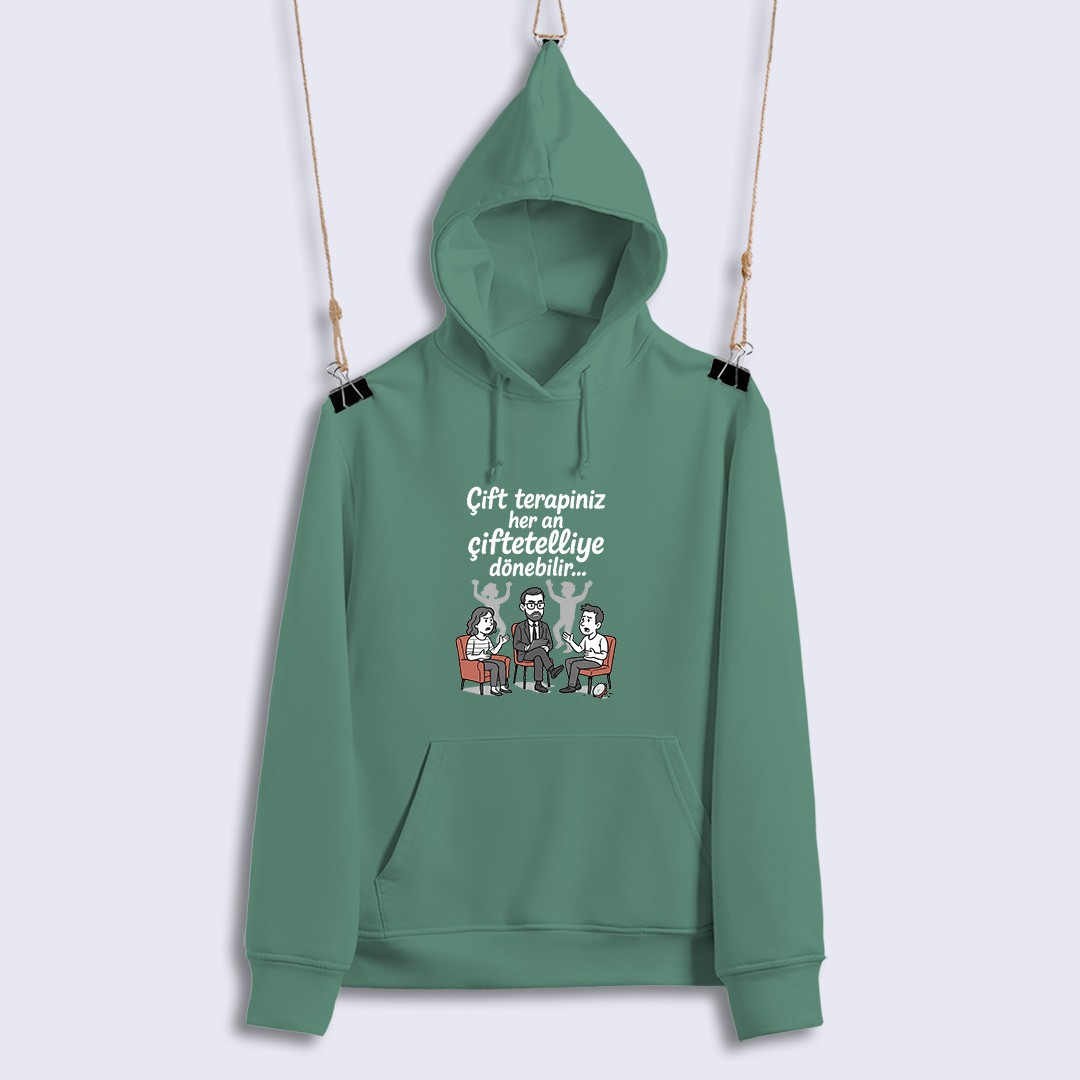 Çift Terapiniz Her An Çiftetelliye Dönebilir (Sweat)