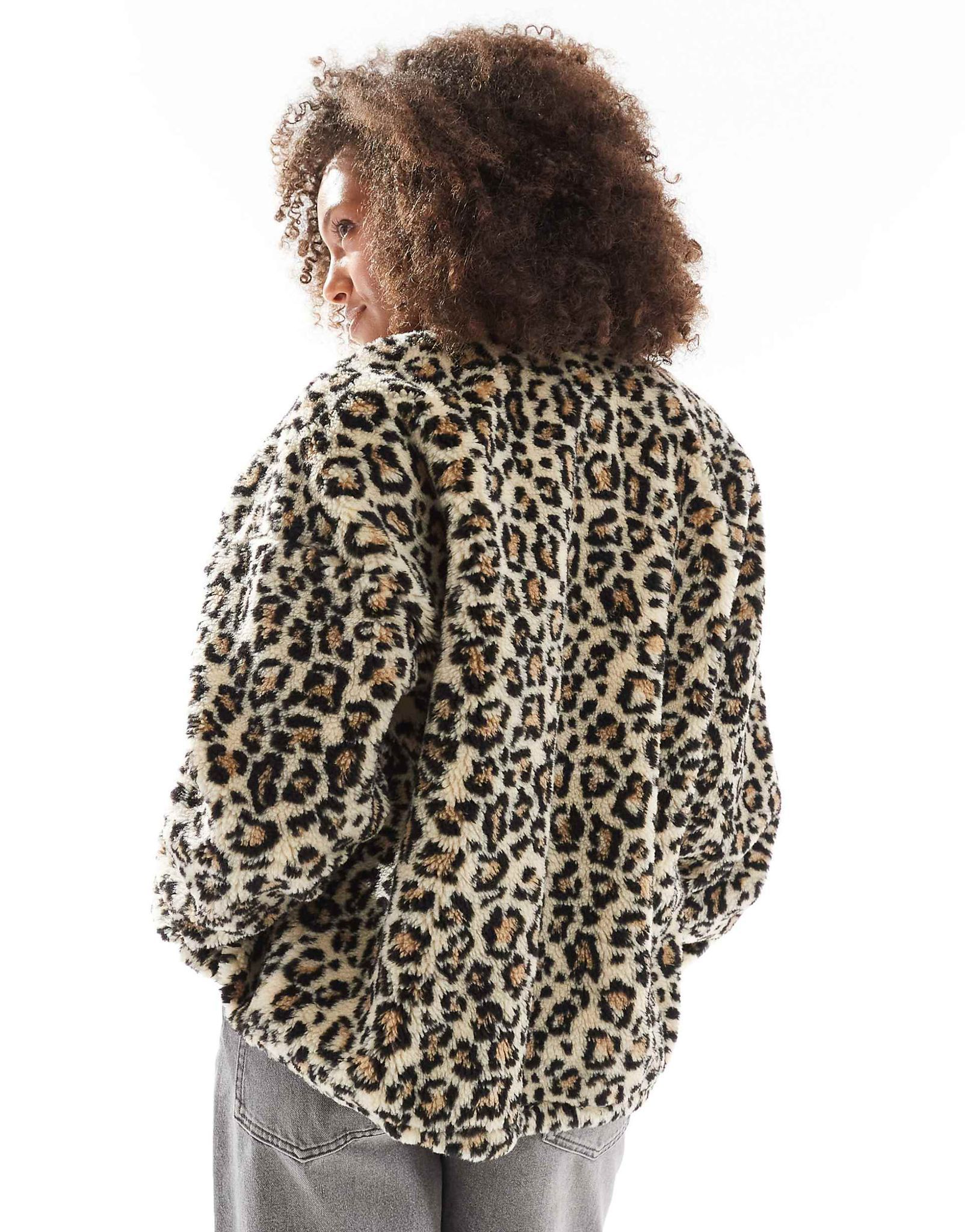 İhracat Leopar Mont