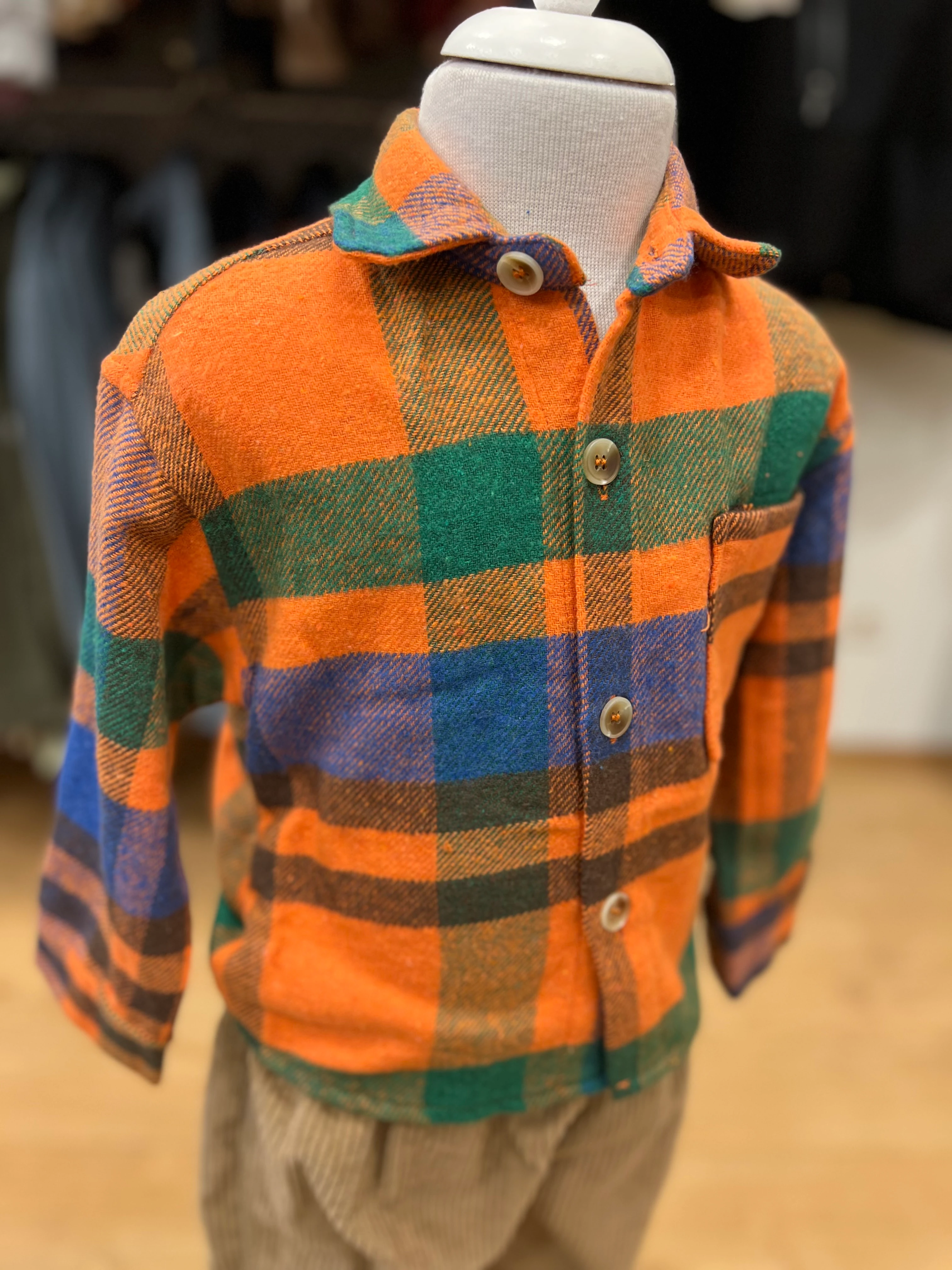 Turuncu Oduncu Gömlek