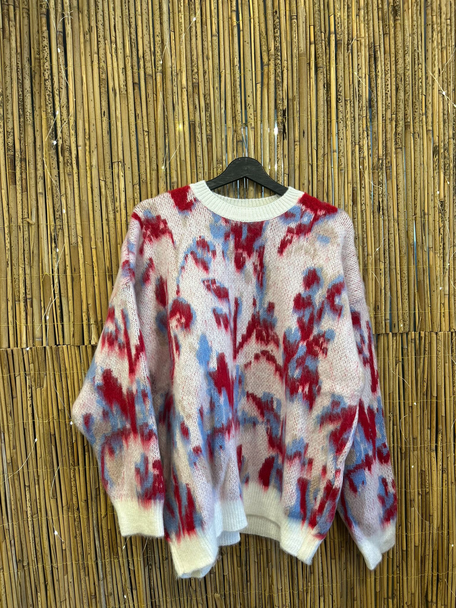 Kırmızı Desenli Kazak