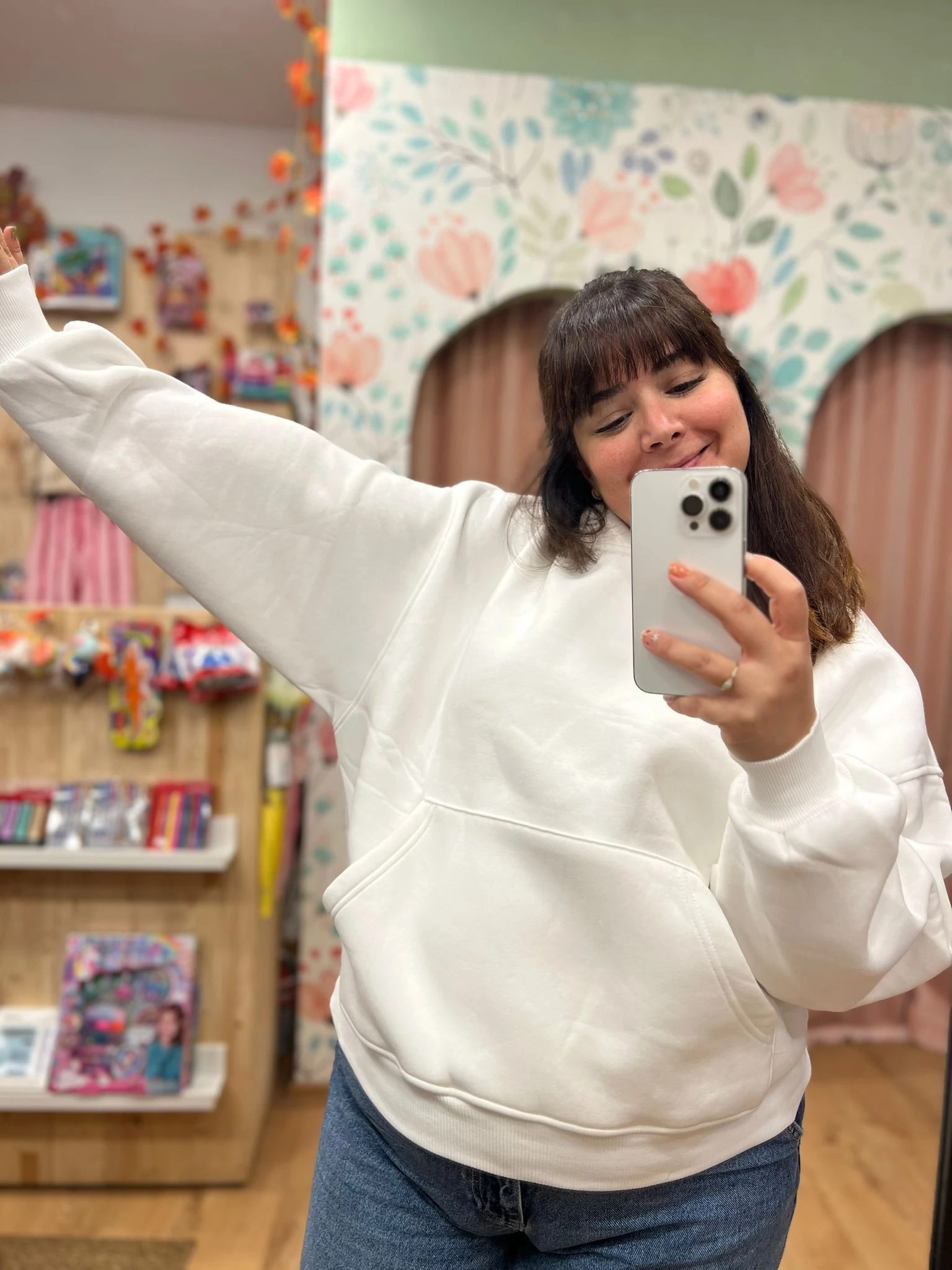 Kapüşonlu Kadın Sweatshirt Beyaz