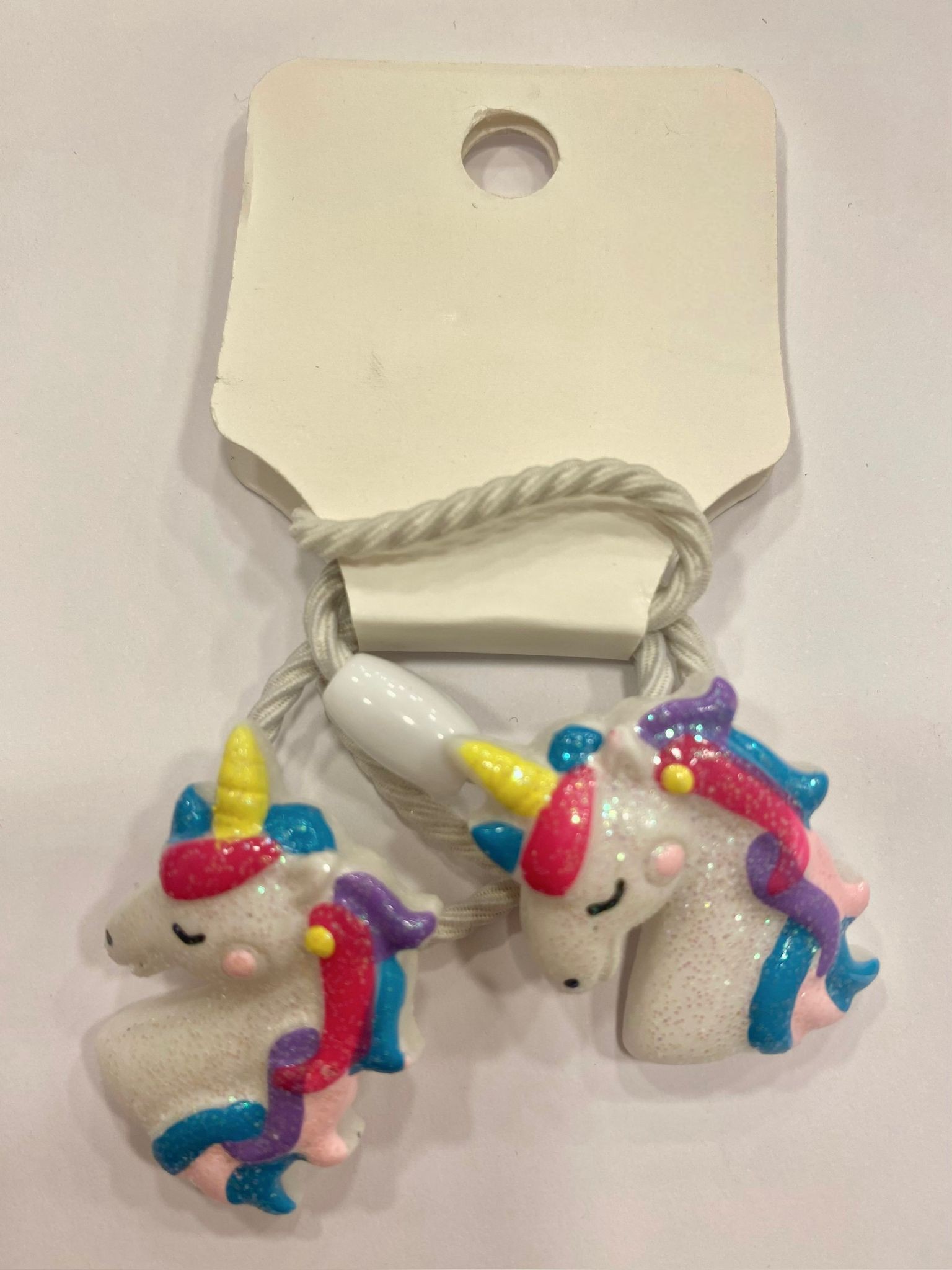 Beyaz Unicorn Toka