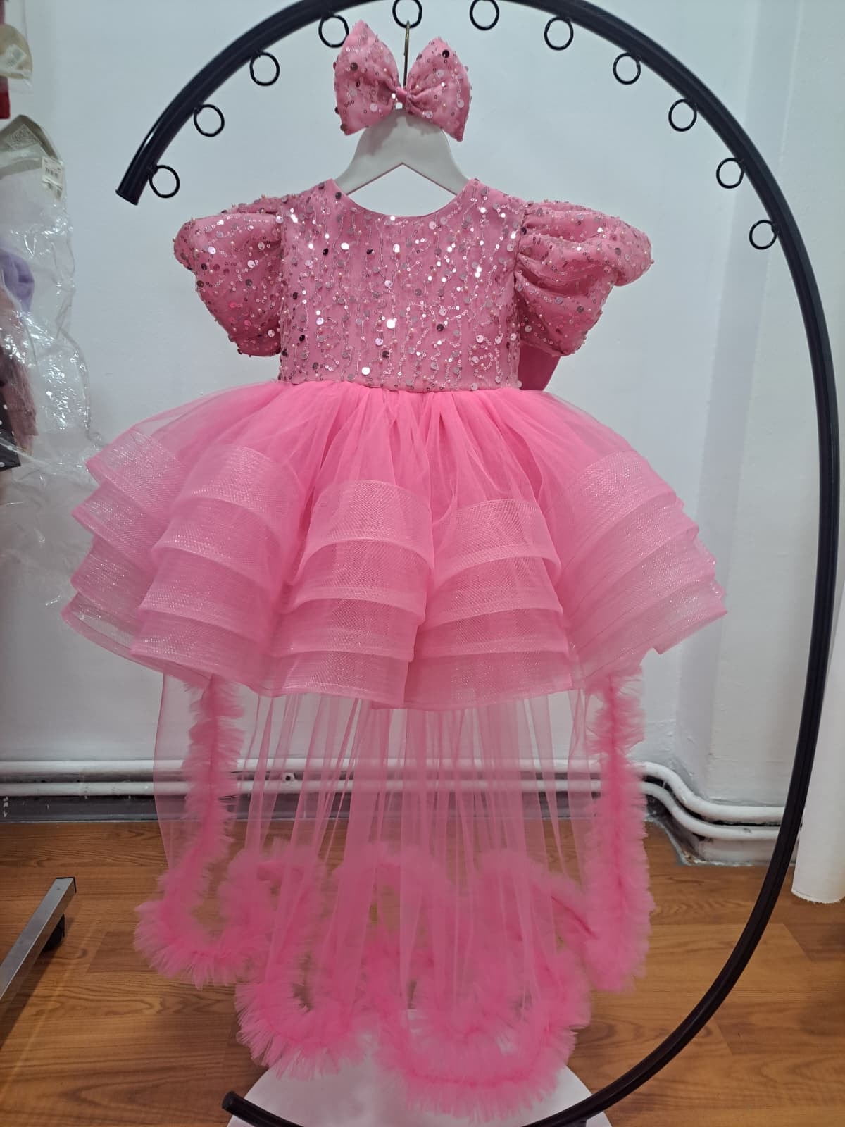 Pembe abiye elbise