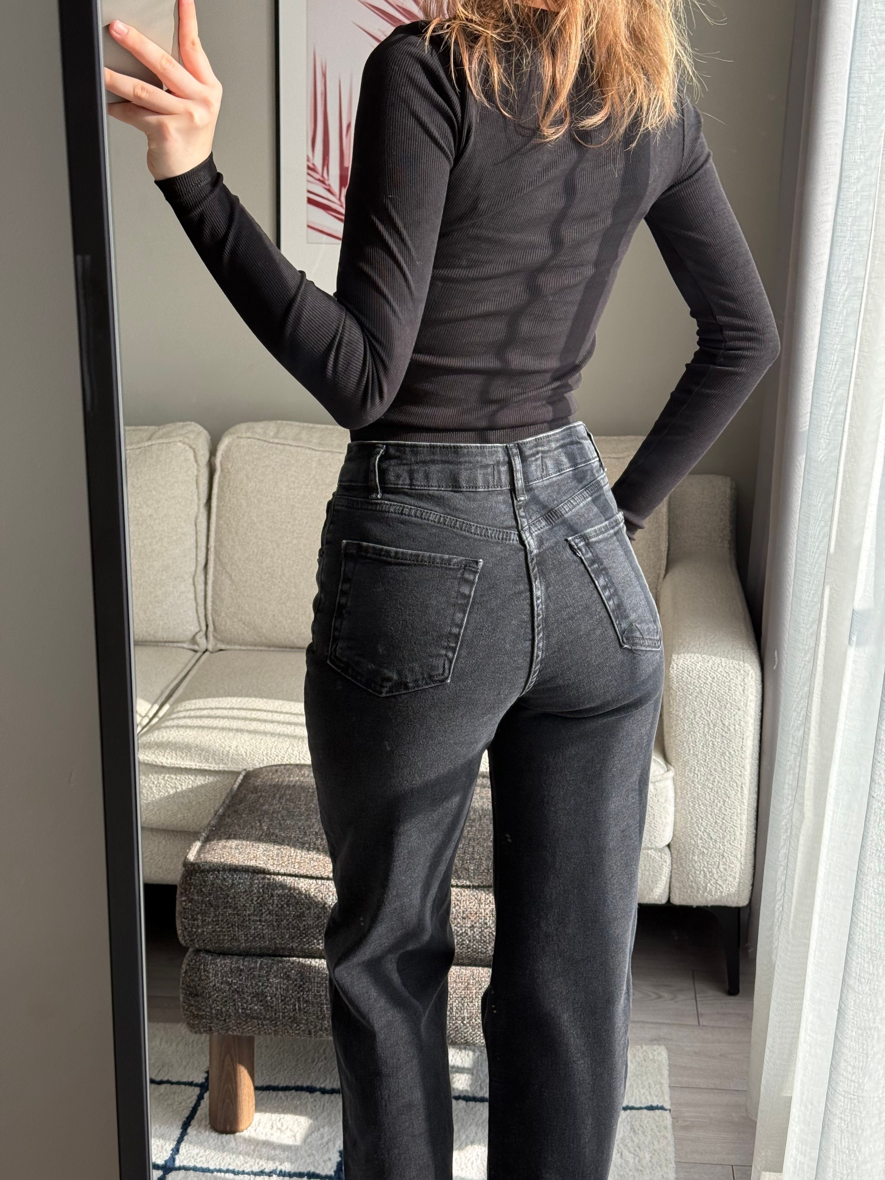 Dekolte Detaylı Bluz
