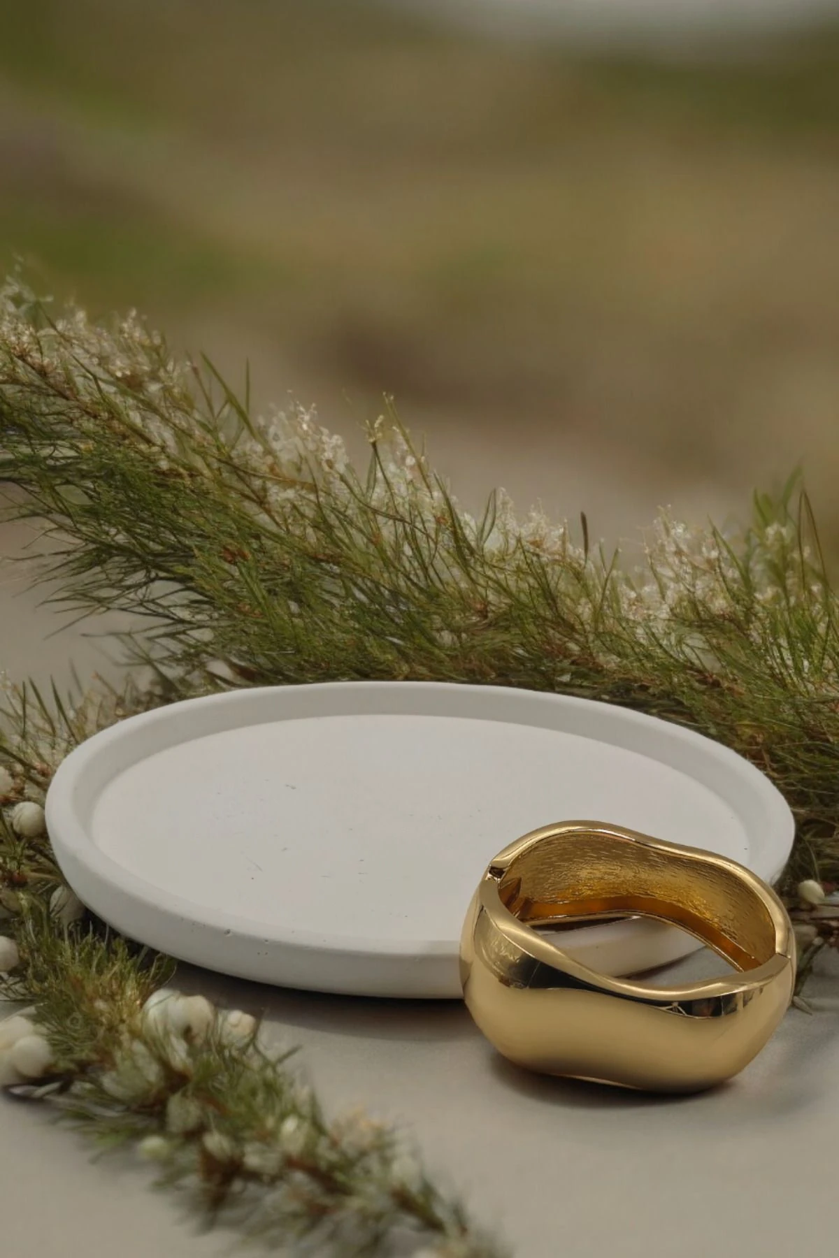 Kadın Bileklik Gold Geniş Dalgalı Model