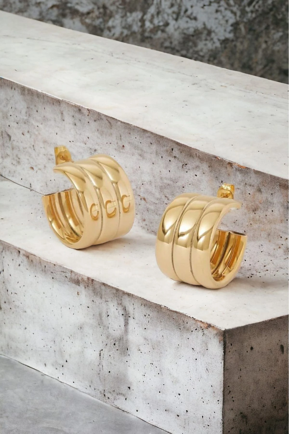 Üçlü Tasarım Vip Seri Gold Renk Kadın Çelik Küpe