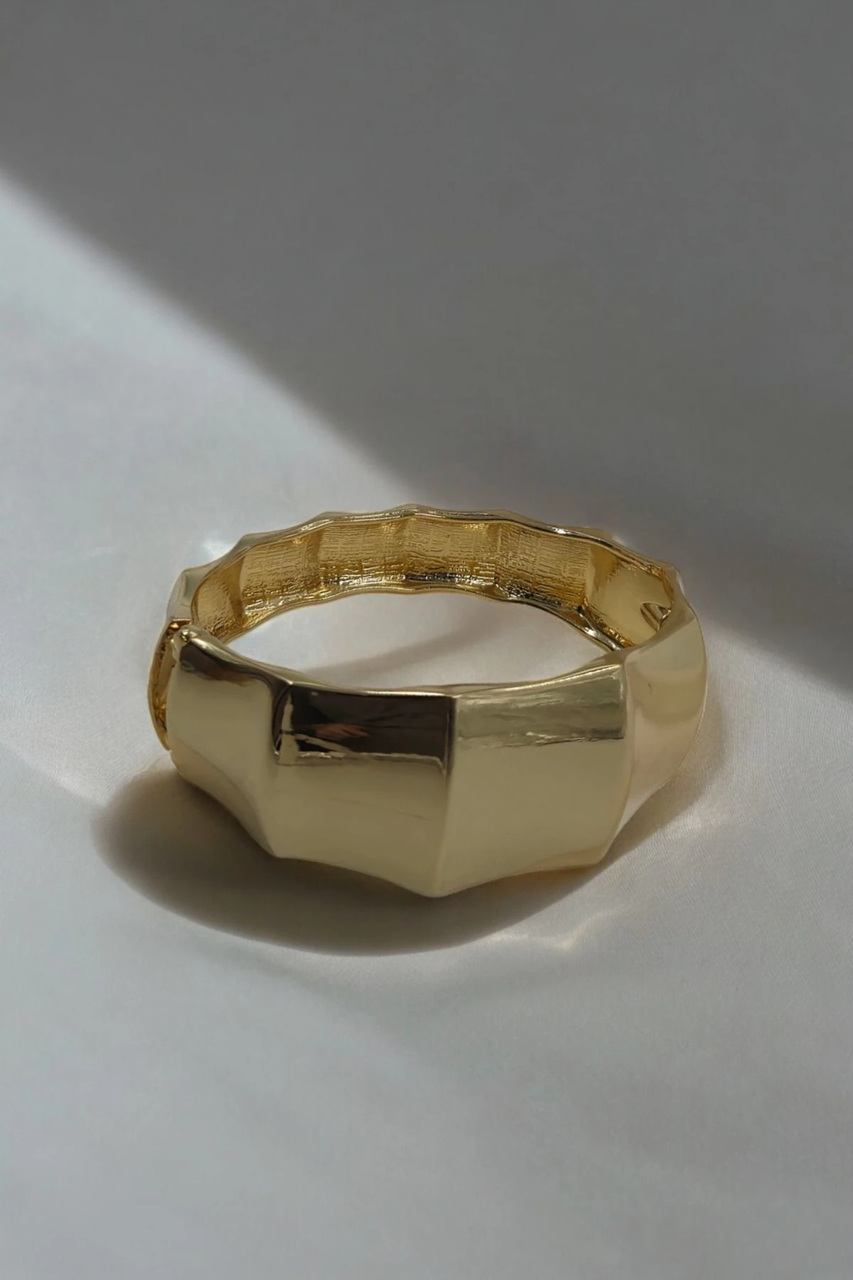 Kadın Kelepçe Gold Tırtıklı Model