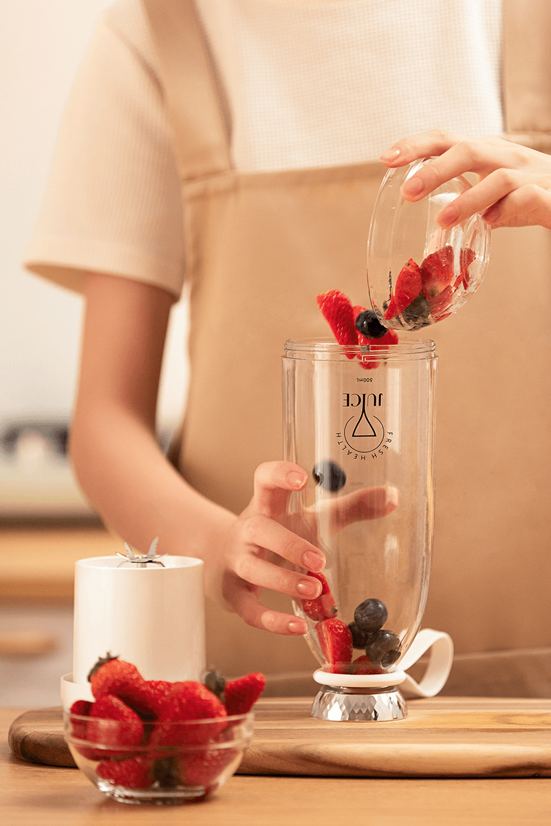 Smoothie Blender Taşınabilir Şarjlı Kişisel Mini Meyve Karıştırıcı 500 ml - Siyah