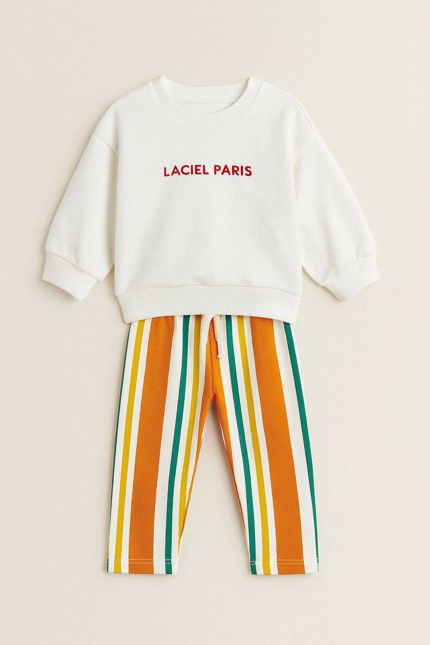 Lisanslı La'ciel Paris Unisex Beyaz Meyve Baskılı Sweatshirt ve Çizgili Pantolon Takım