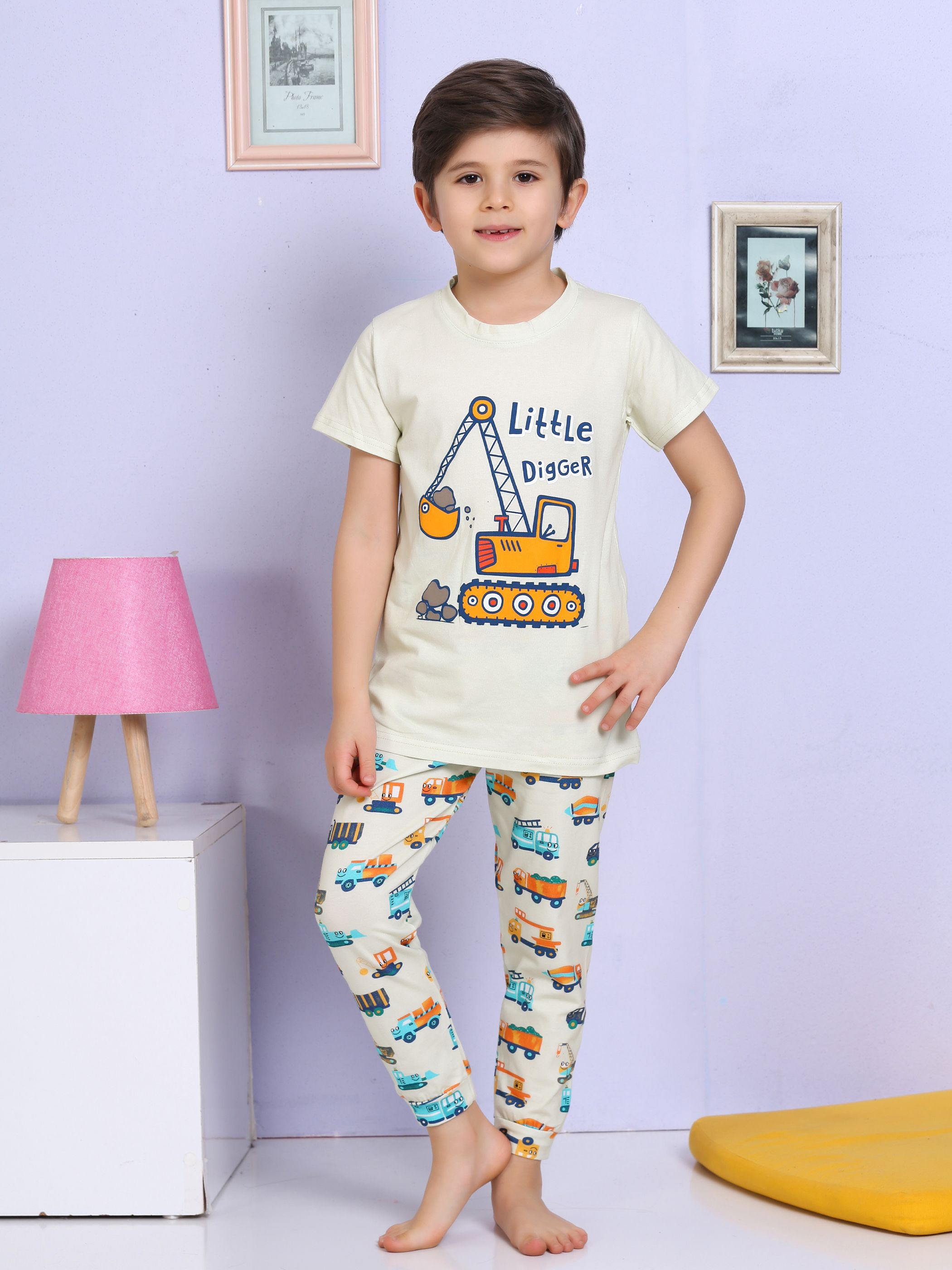 MinyKids Araba Desenli Ekru Pijama Takımı