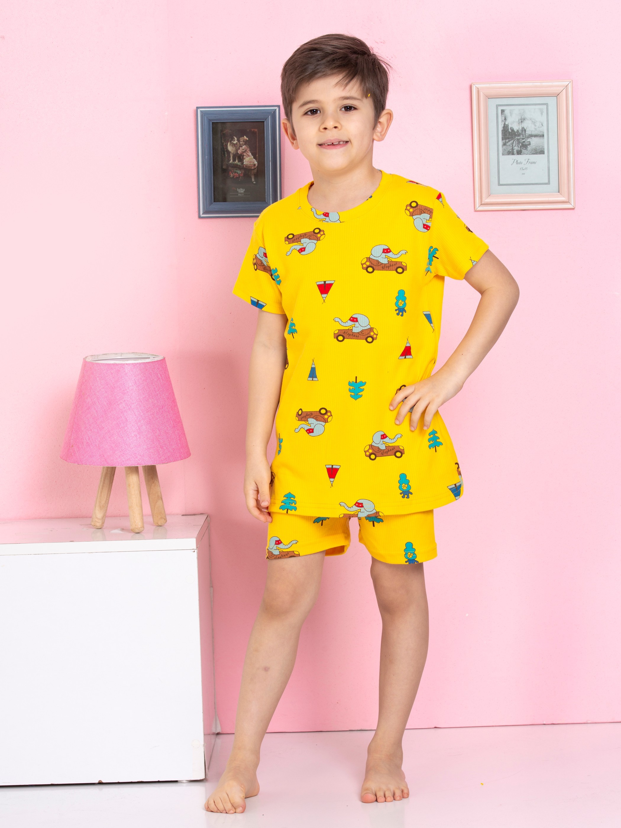 MinyKids Fil Desenli Fitilli Kumaş Sarı Şortlu Pijama Takımı