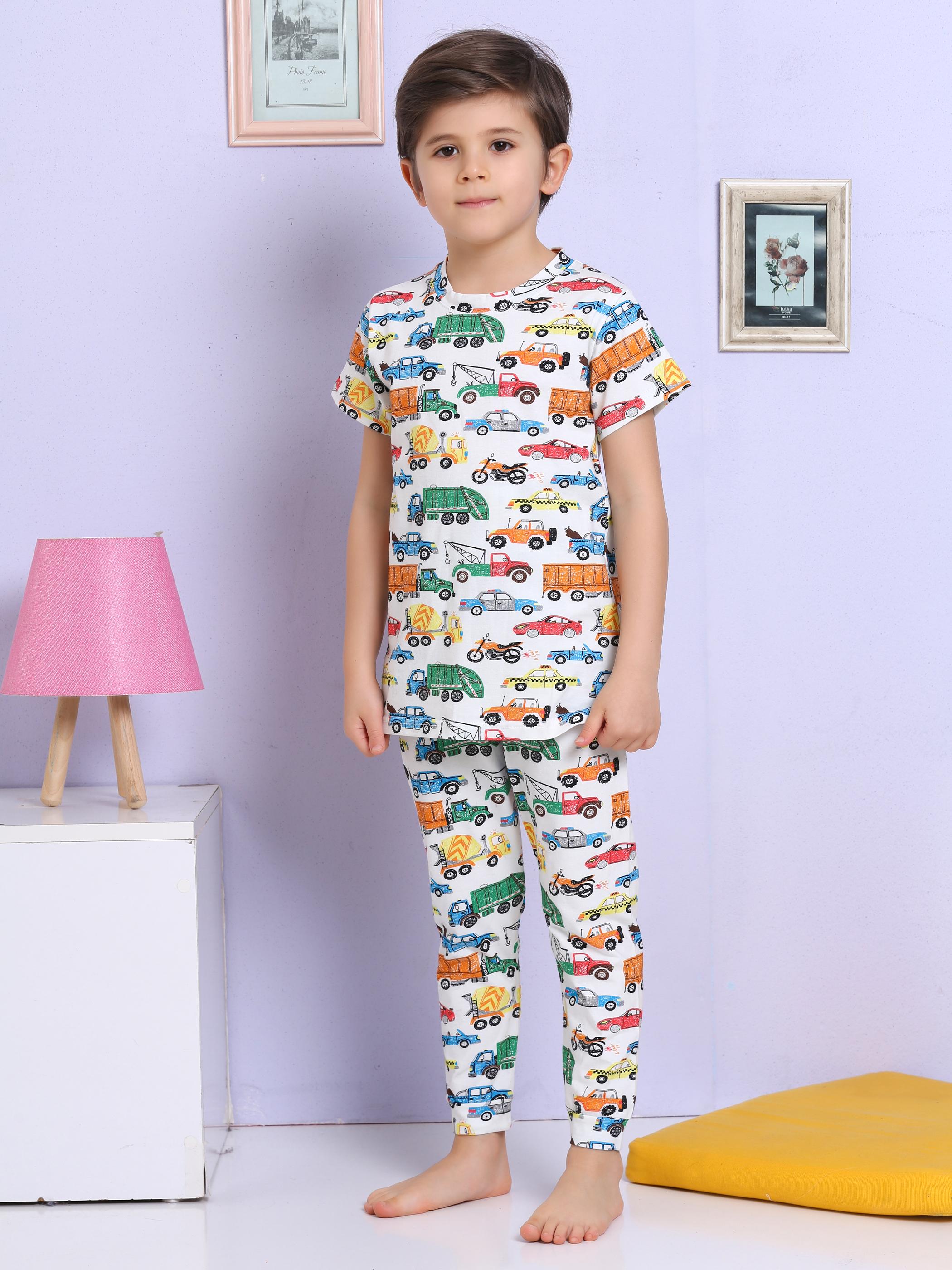 MinyKids Araba Desenli Renkli Pijama Takımı