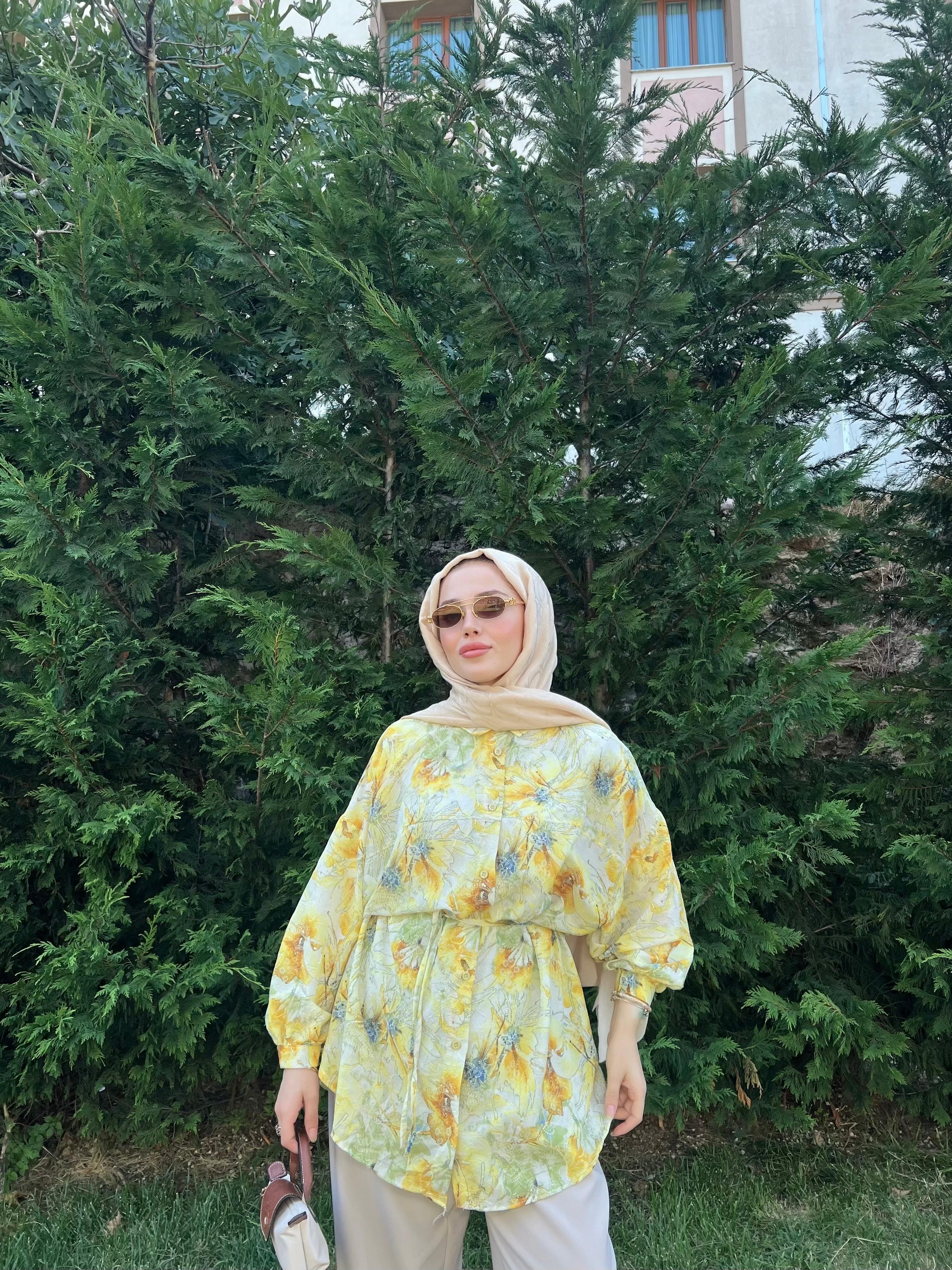 ÇİÇEK DESEN GÖMLEK / SARI