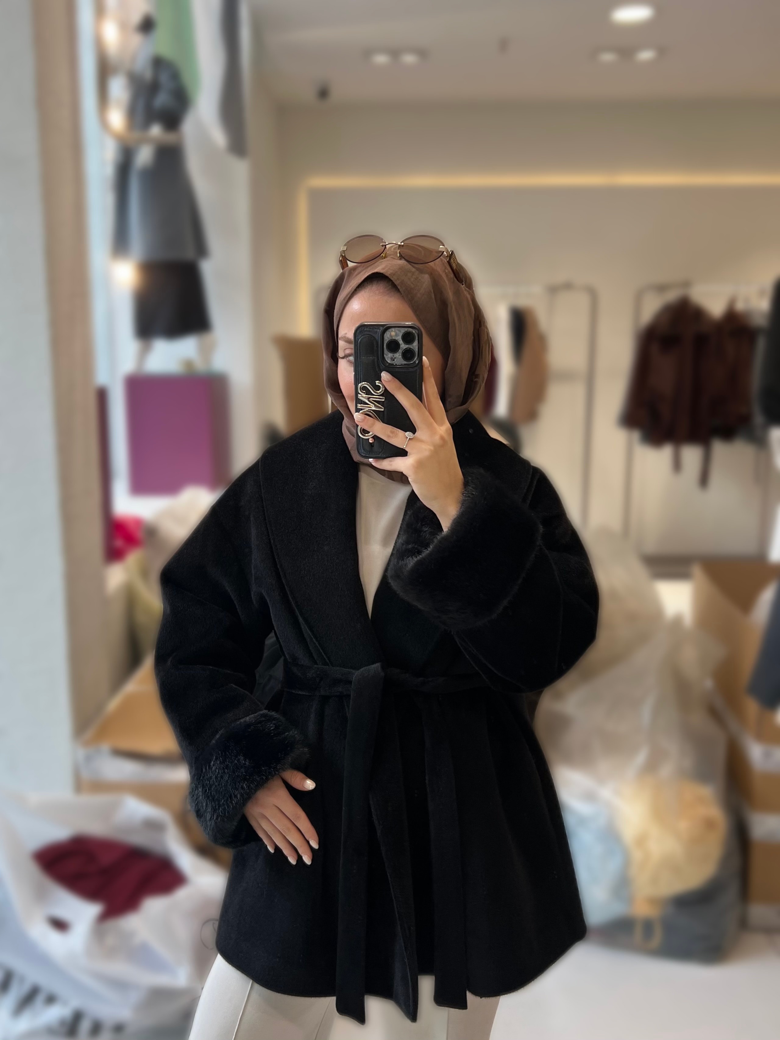 KÜRK DETAY KABAN / SİYAH