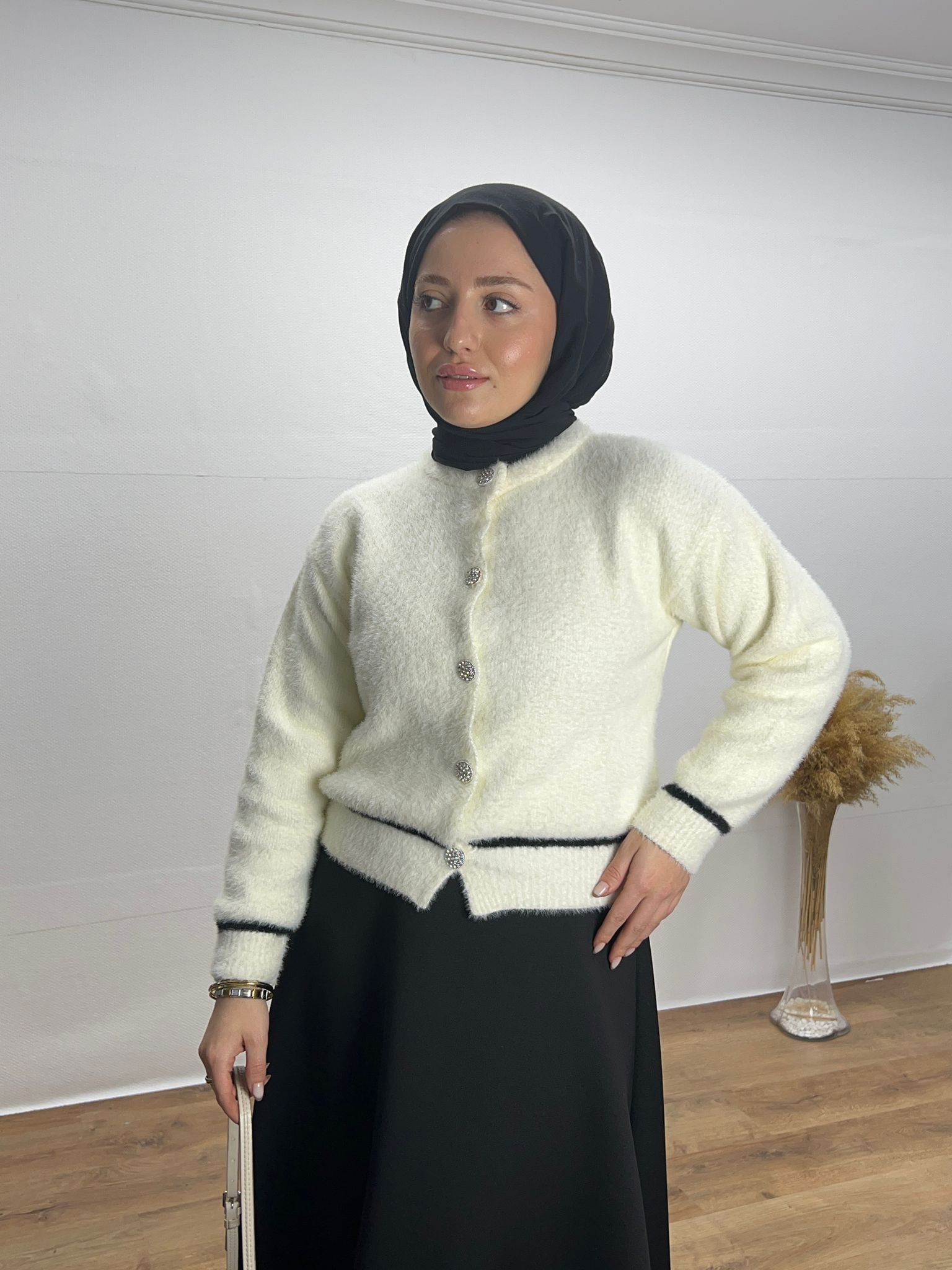 ANGORA HIRKA / BEYAZ