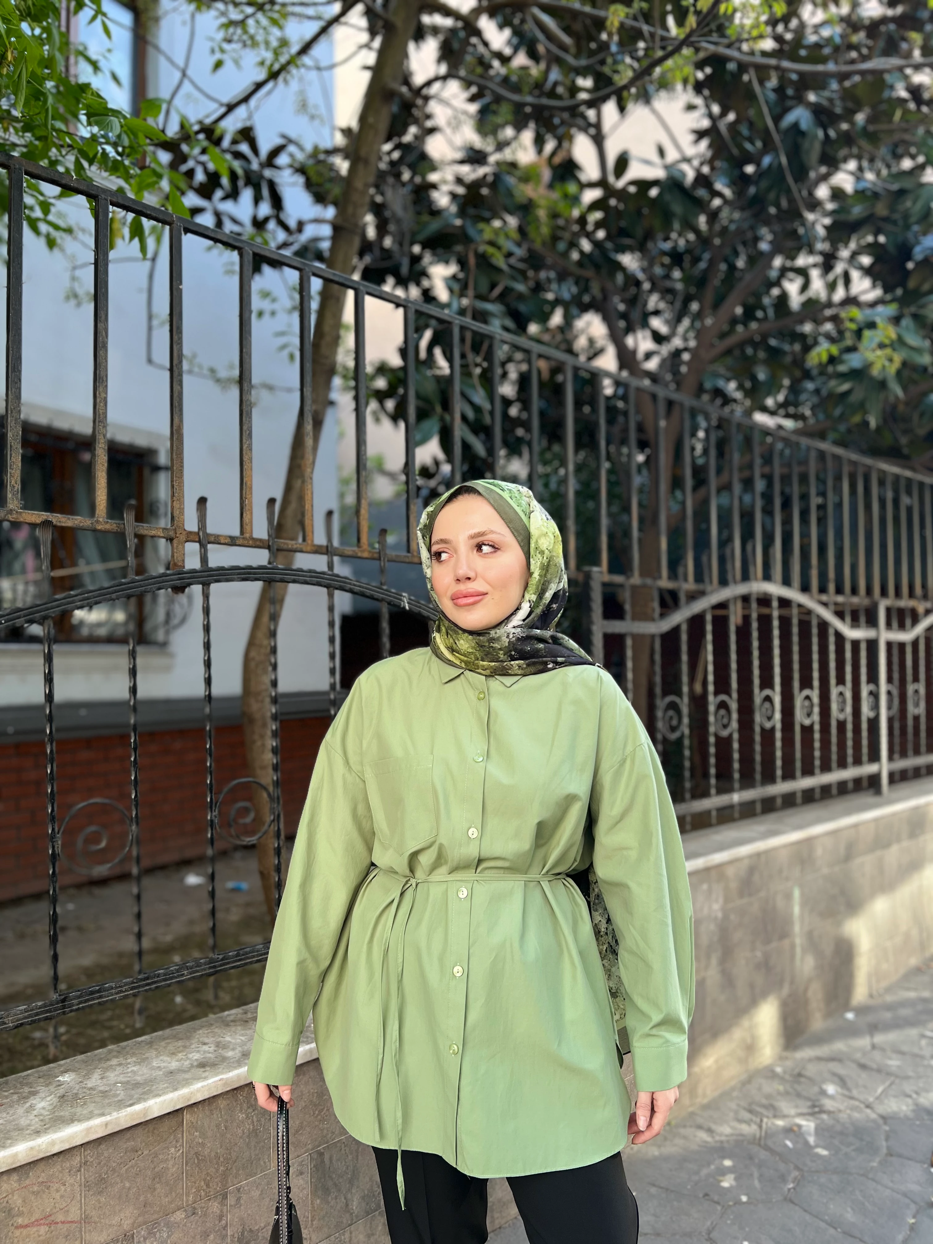 CEP DETAY GÖMLEK / MİNT YEŞİL