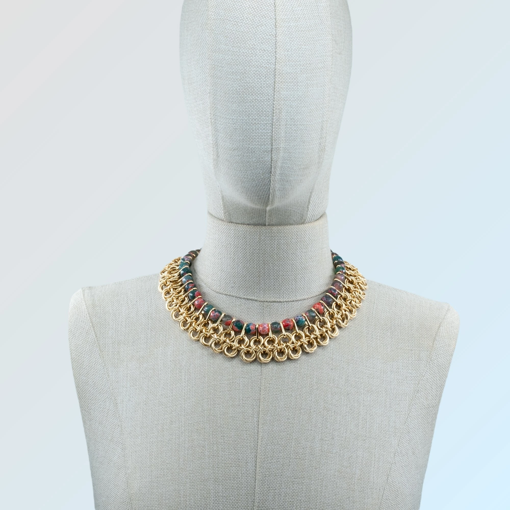 Chainmail ve Akik Detaylı Gold Kolye