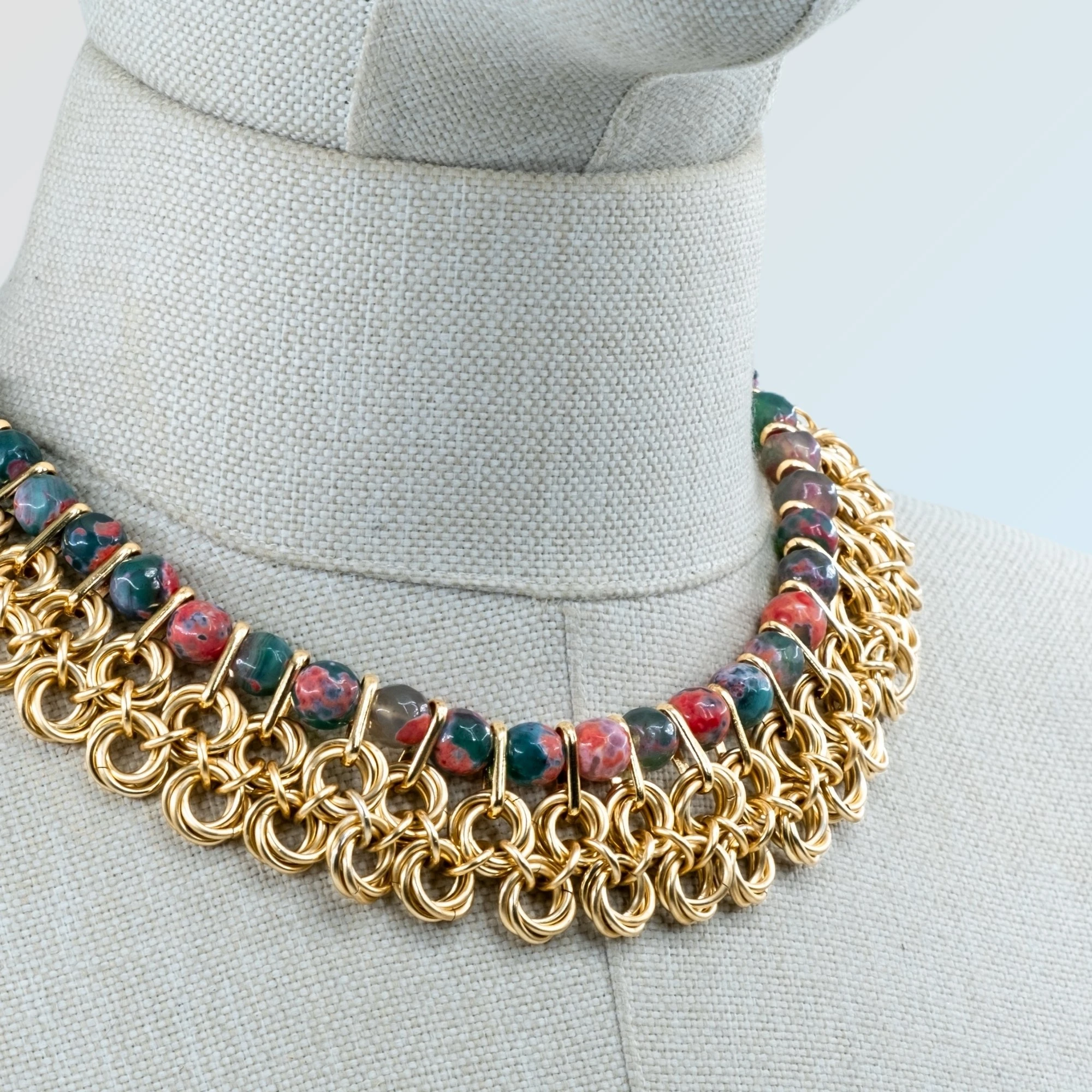 Chainmail ve Akik Detaylı Gold Kolye