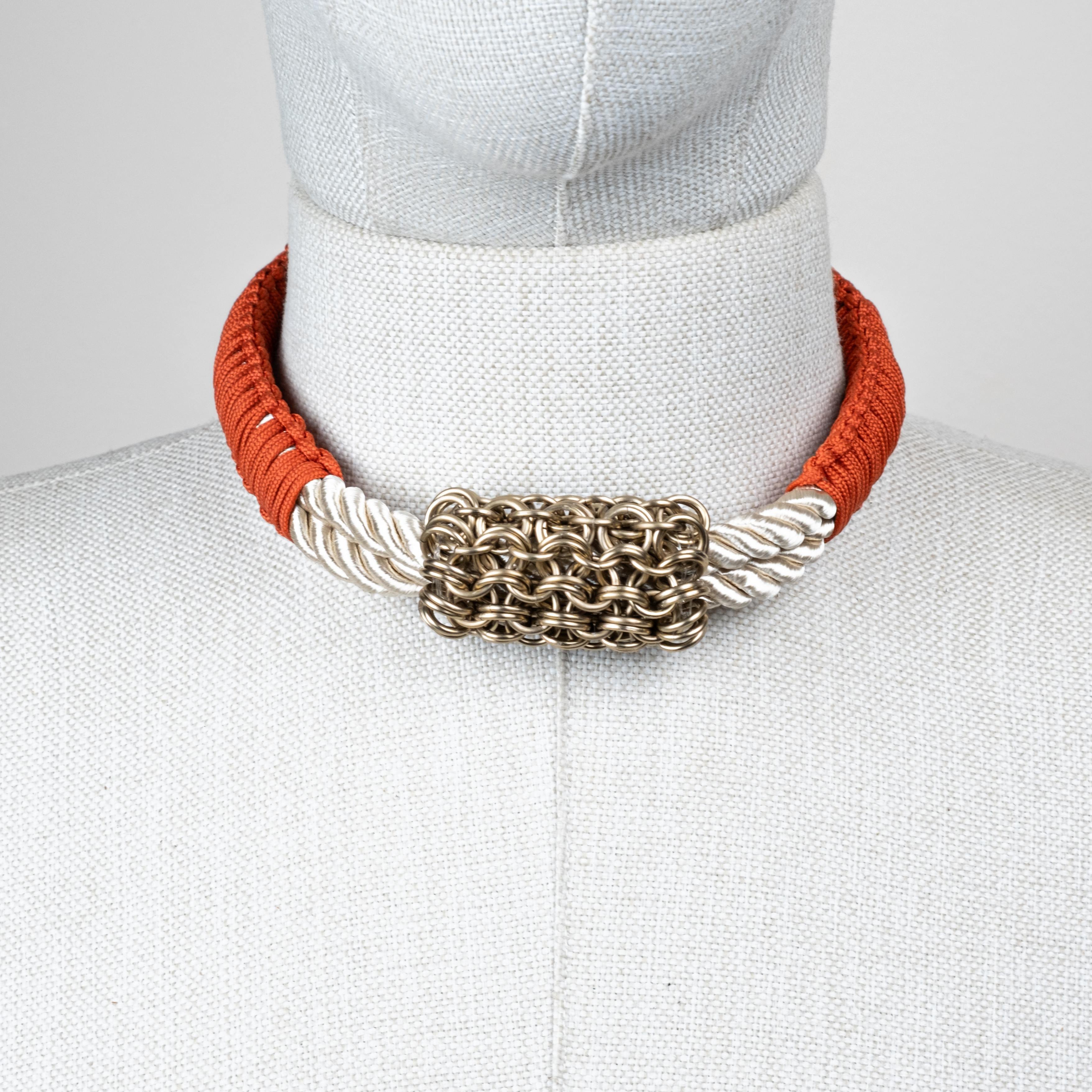 Macrame Choker with Chainmail Detail – Handwoven Statement Necklace - Kiremit Rengi
