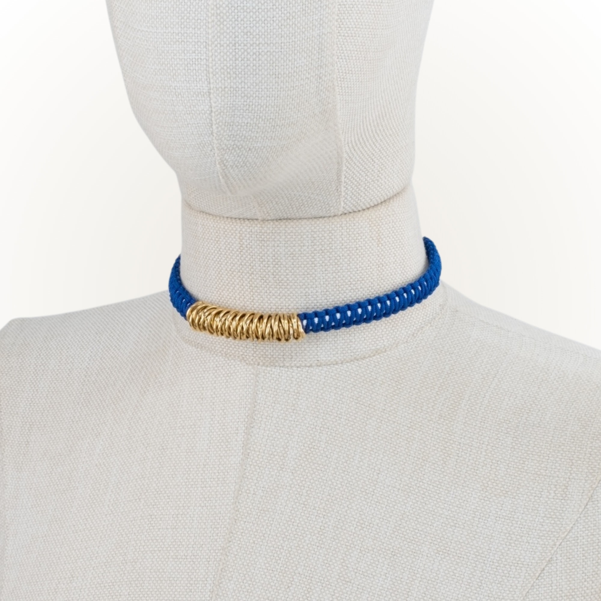Makrome - Örgü Zırh Choker Kolye - Lacivert - Beyaz