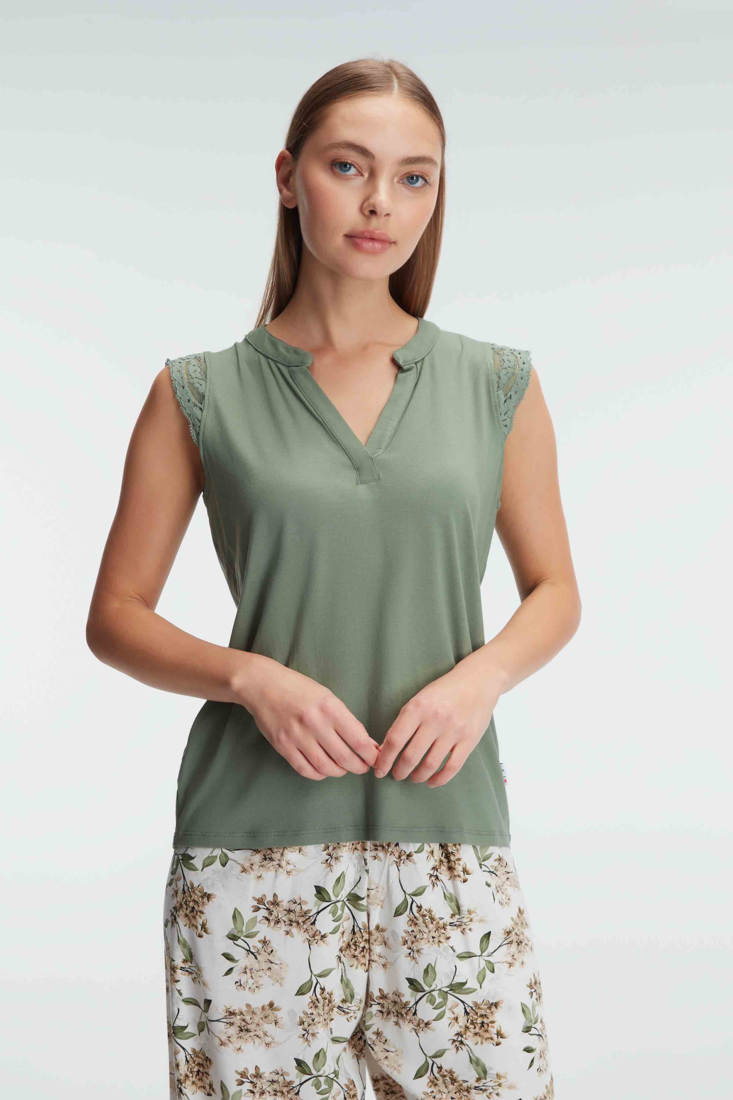 Ensemble pyjama, sans manches , col V