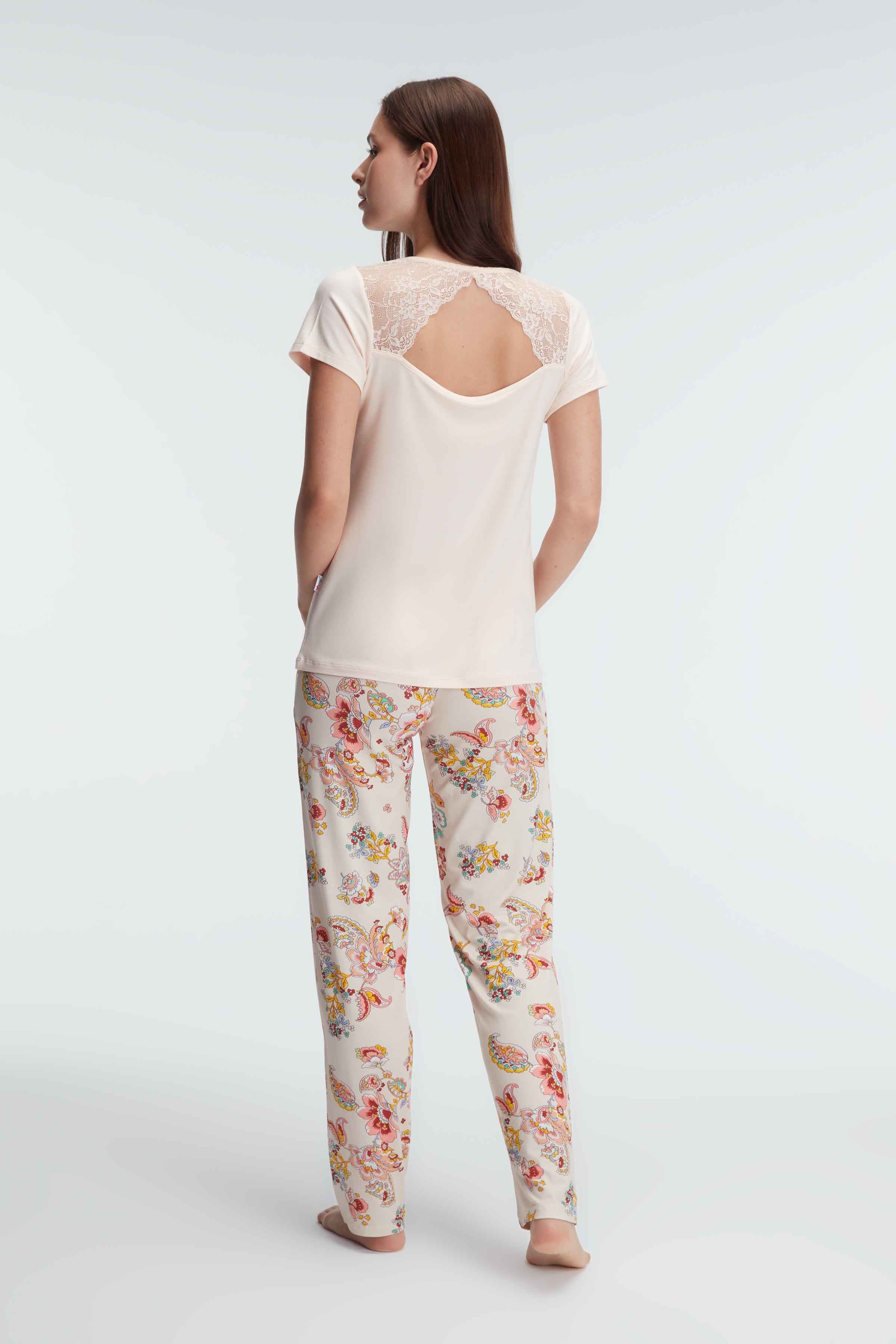 Ensemble pyjama, manche courte , col rond, avec Dentelle