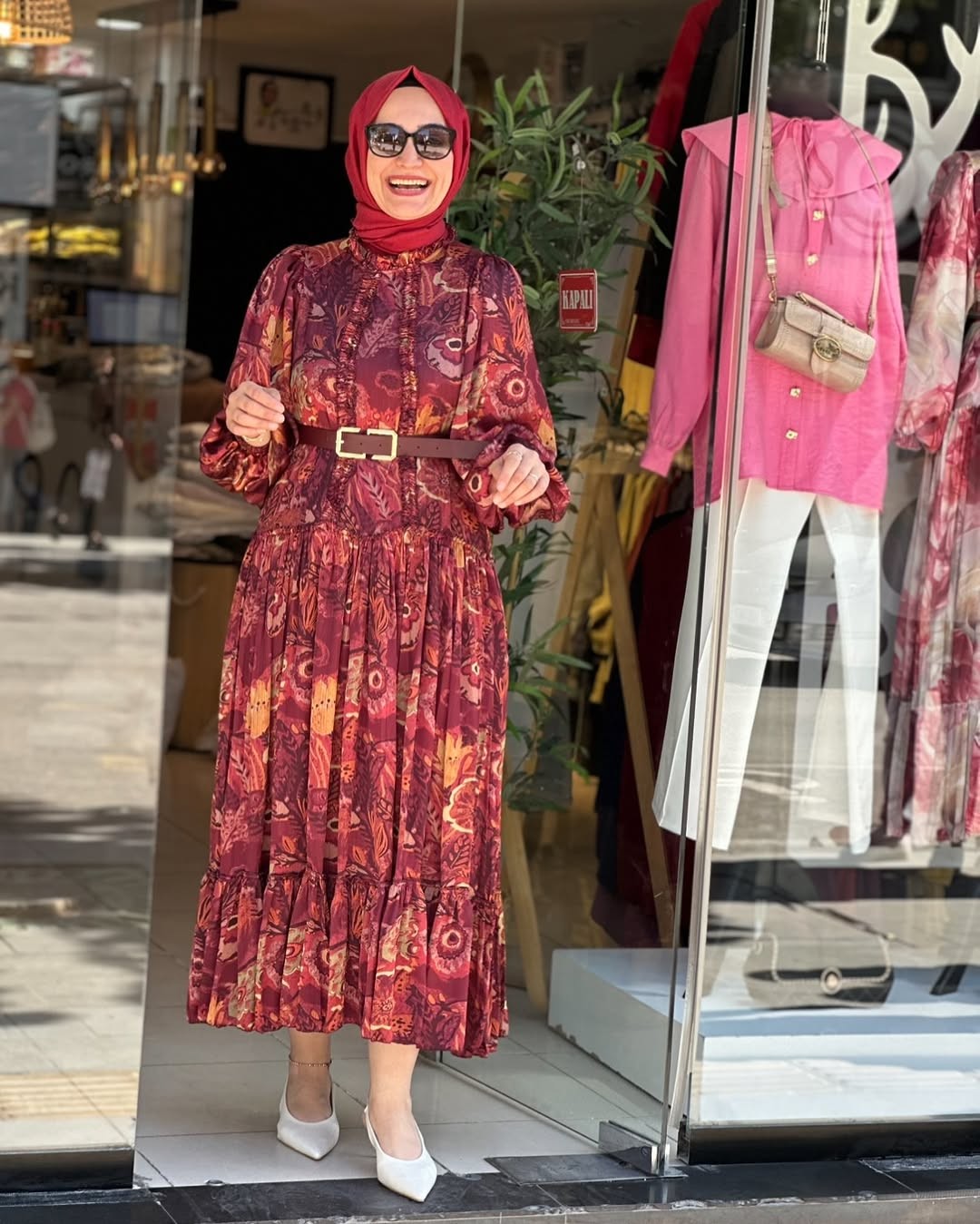 ROBE PREMIUM FLEURI AVEC CEINTURE